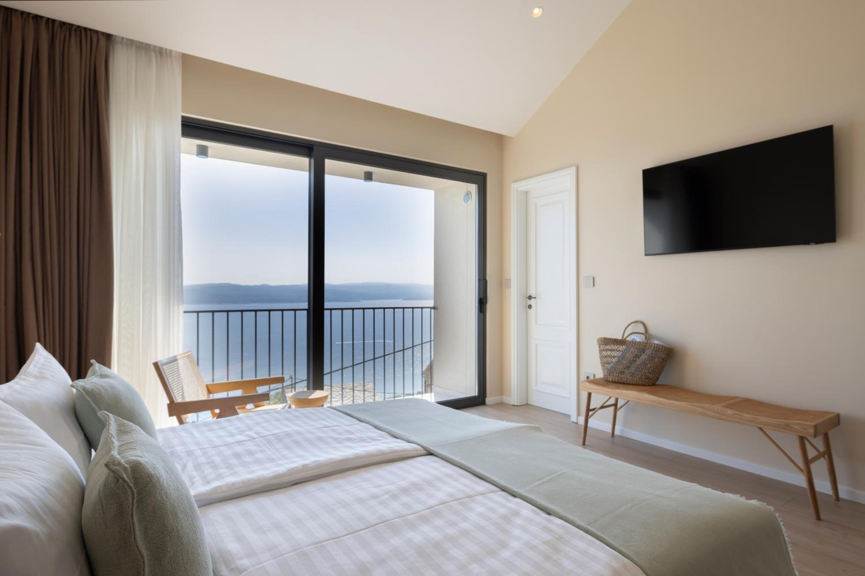 Holiday Home Poeta Brela view 4