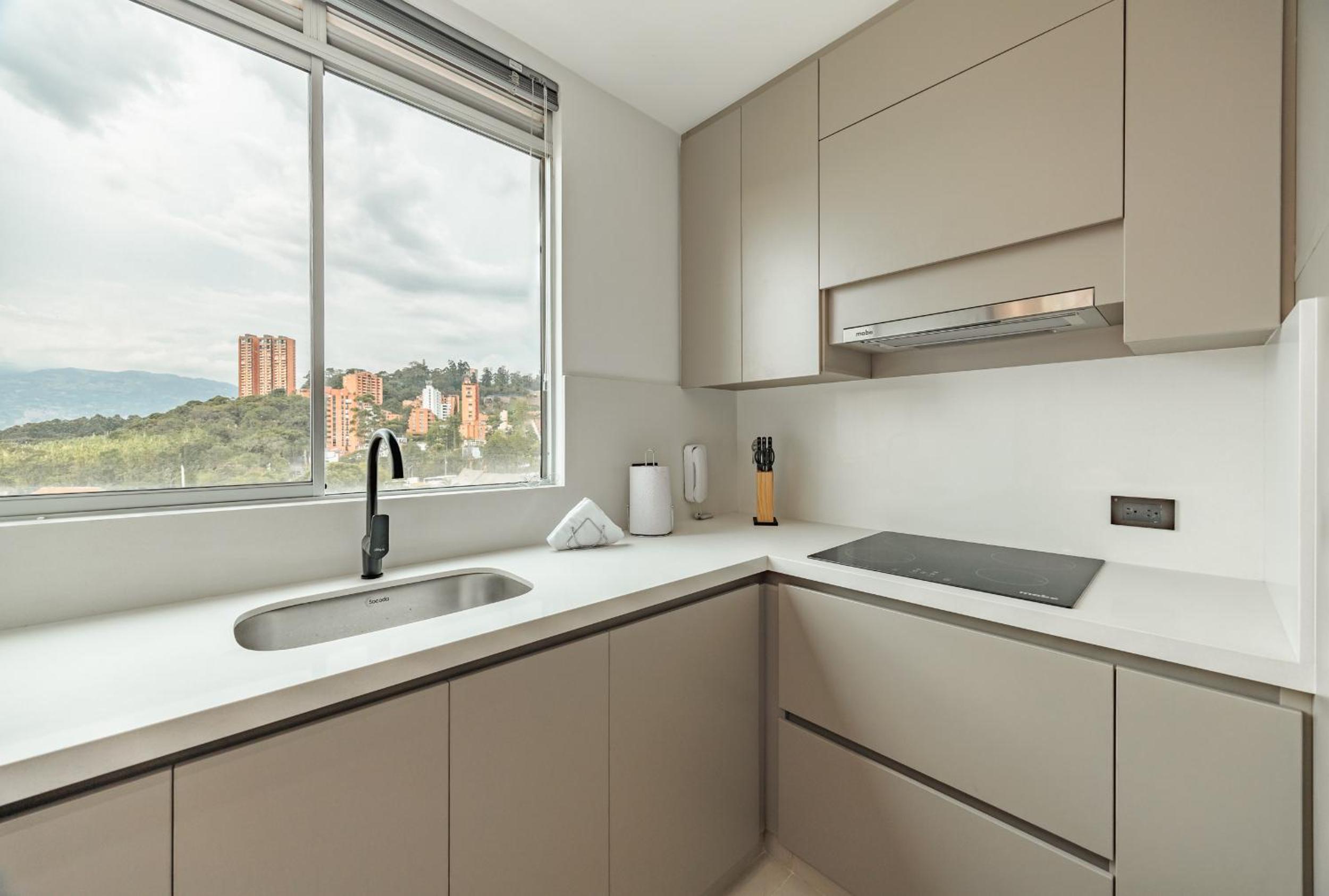 Blux Apartments Medellin
