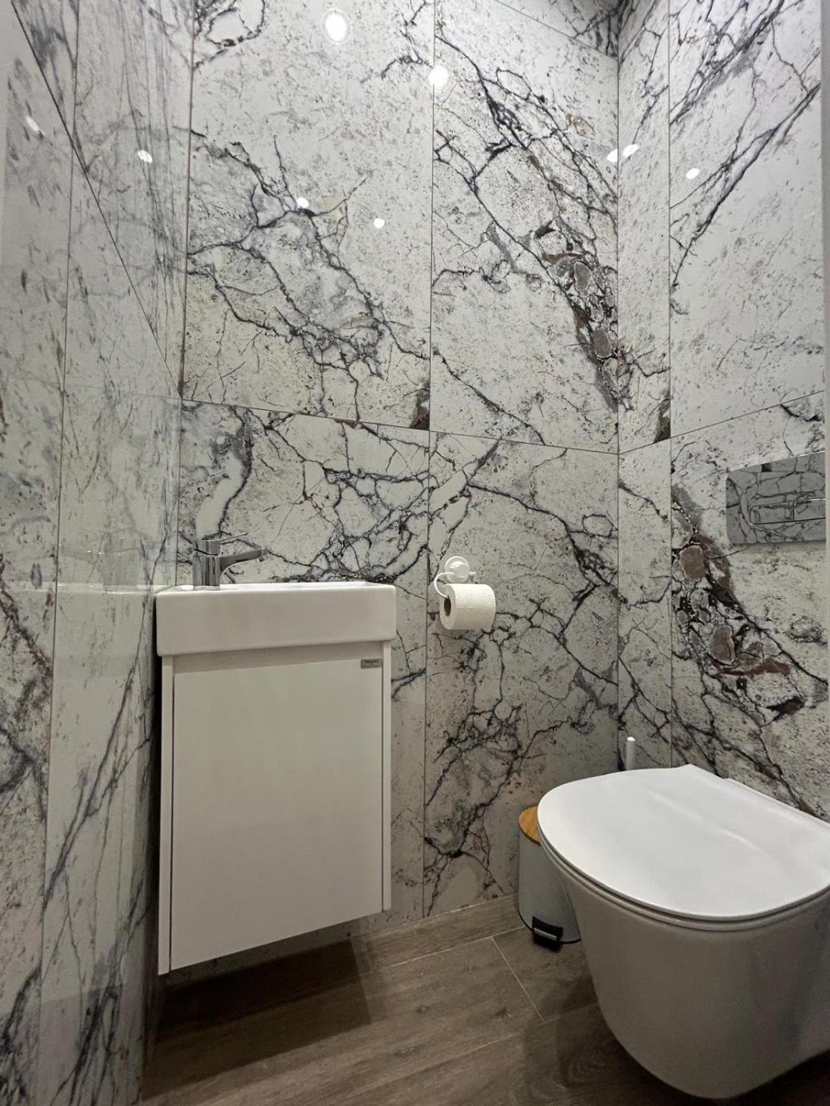 Luxury Central Apartment