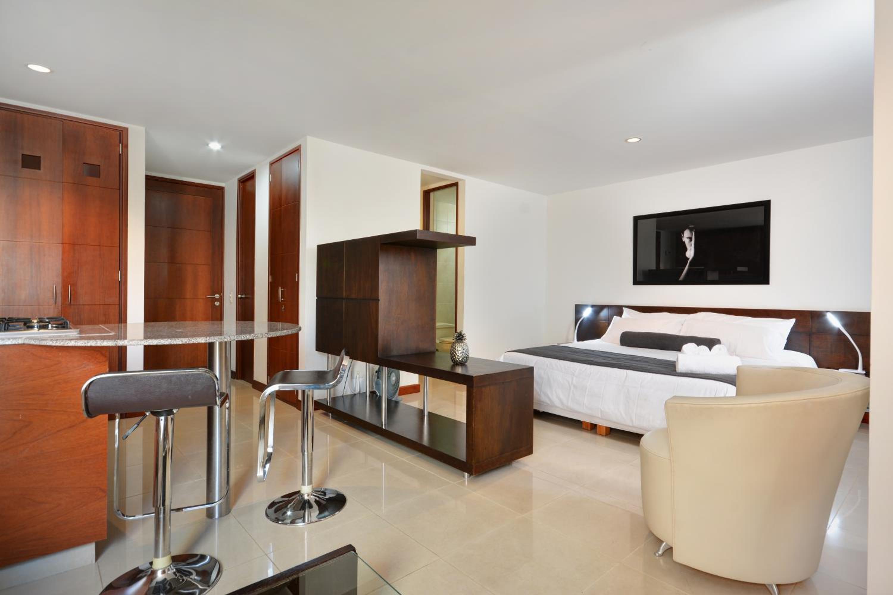 Blux Apartments Medellin