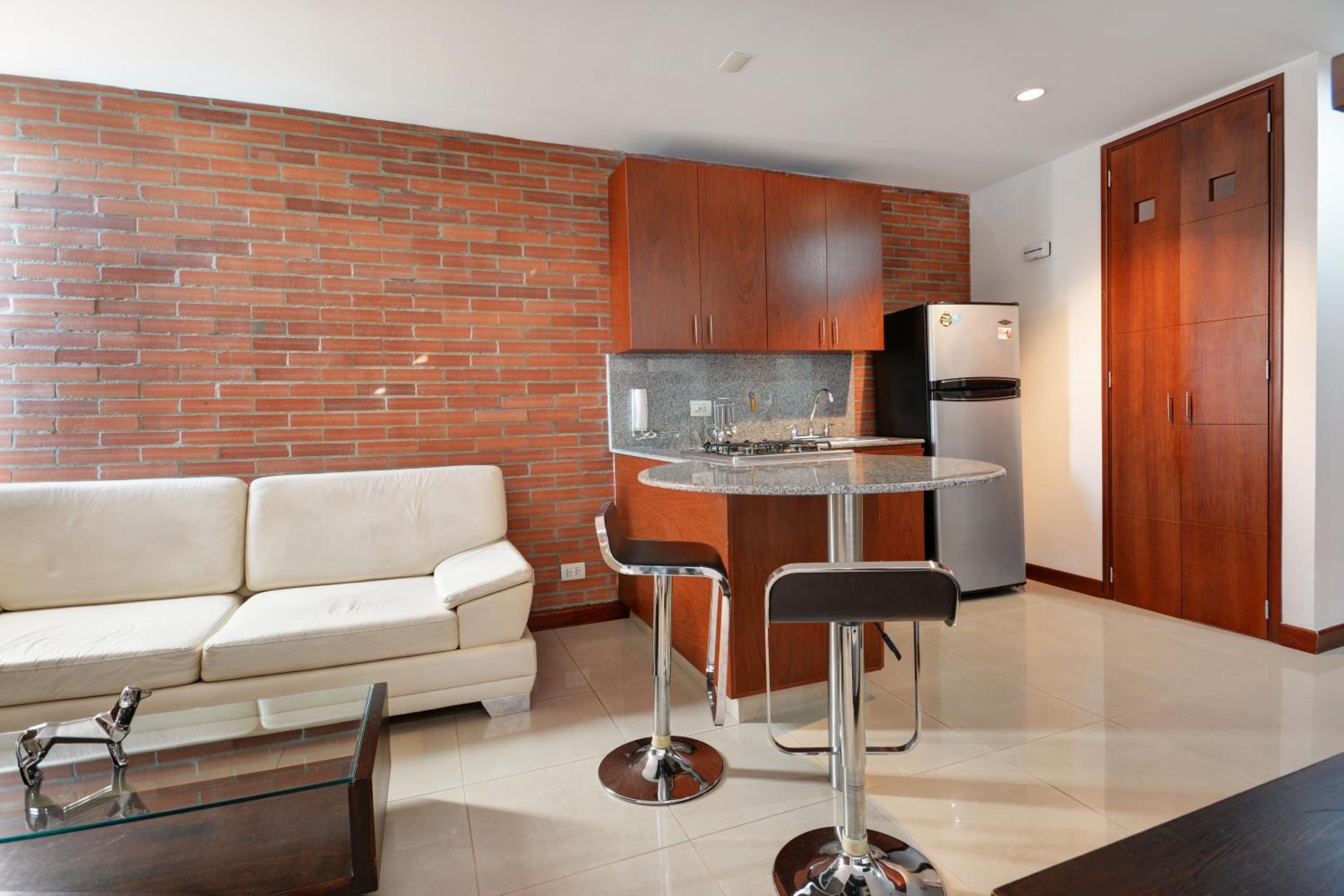 Blux Apartments Medellin