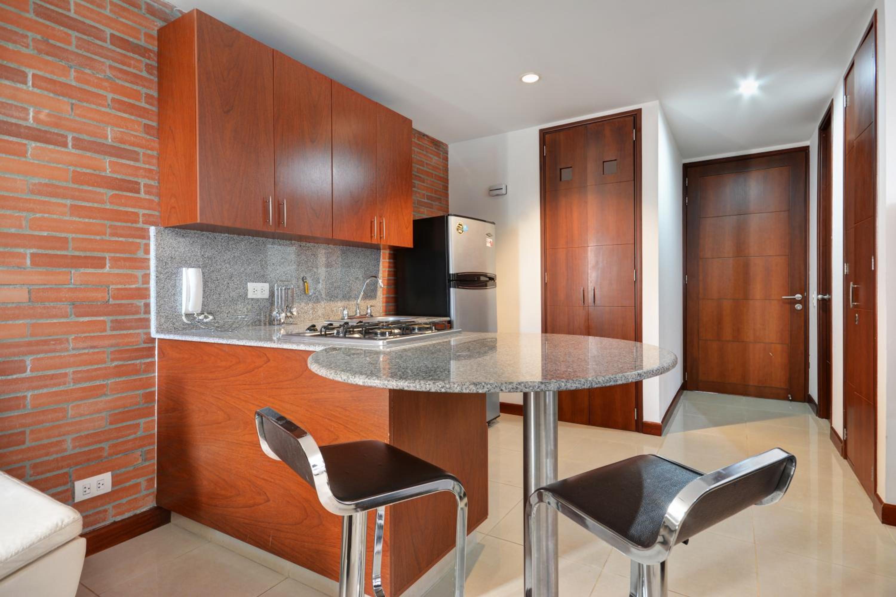 Blux Apartments Medellin