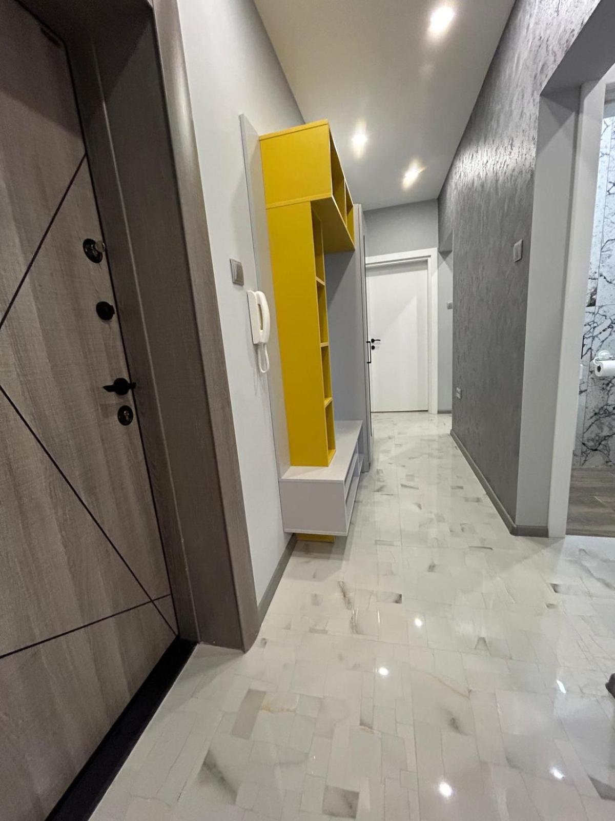 Luxury Central Apartment
