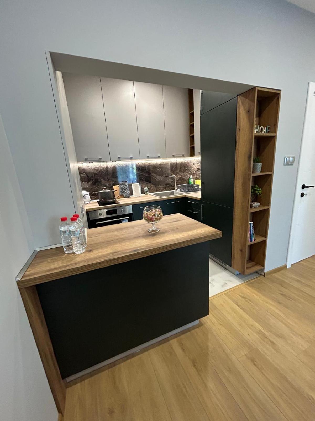 Luxury Central Apartment