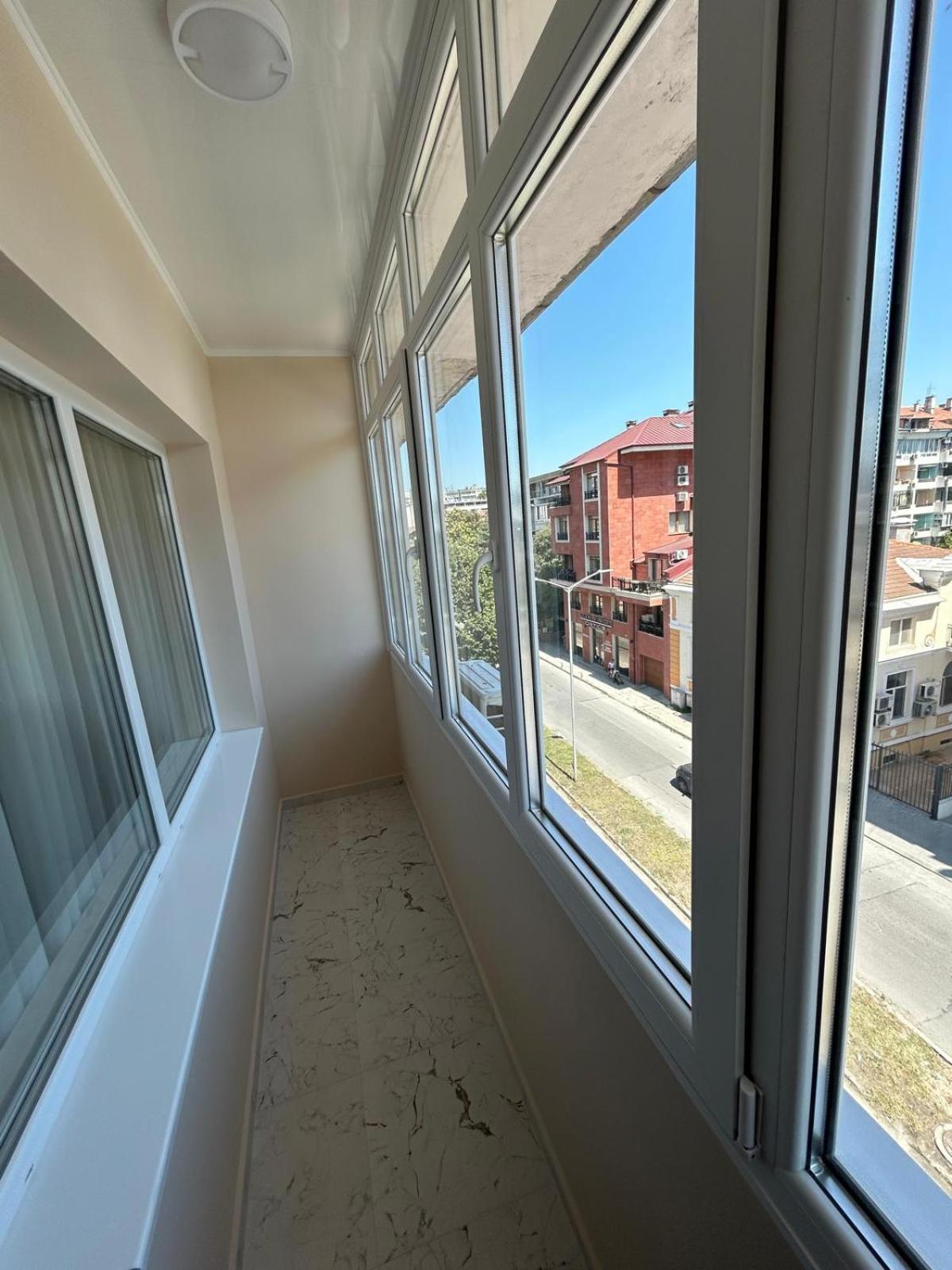 Luxury Central Apartment