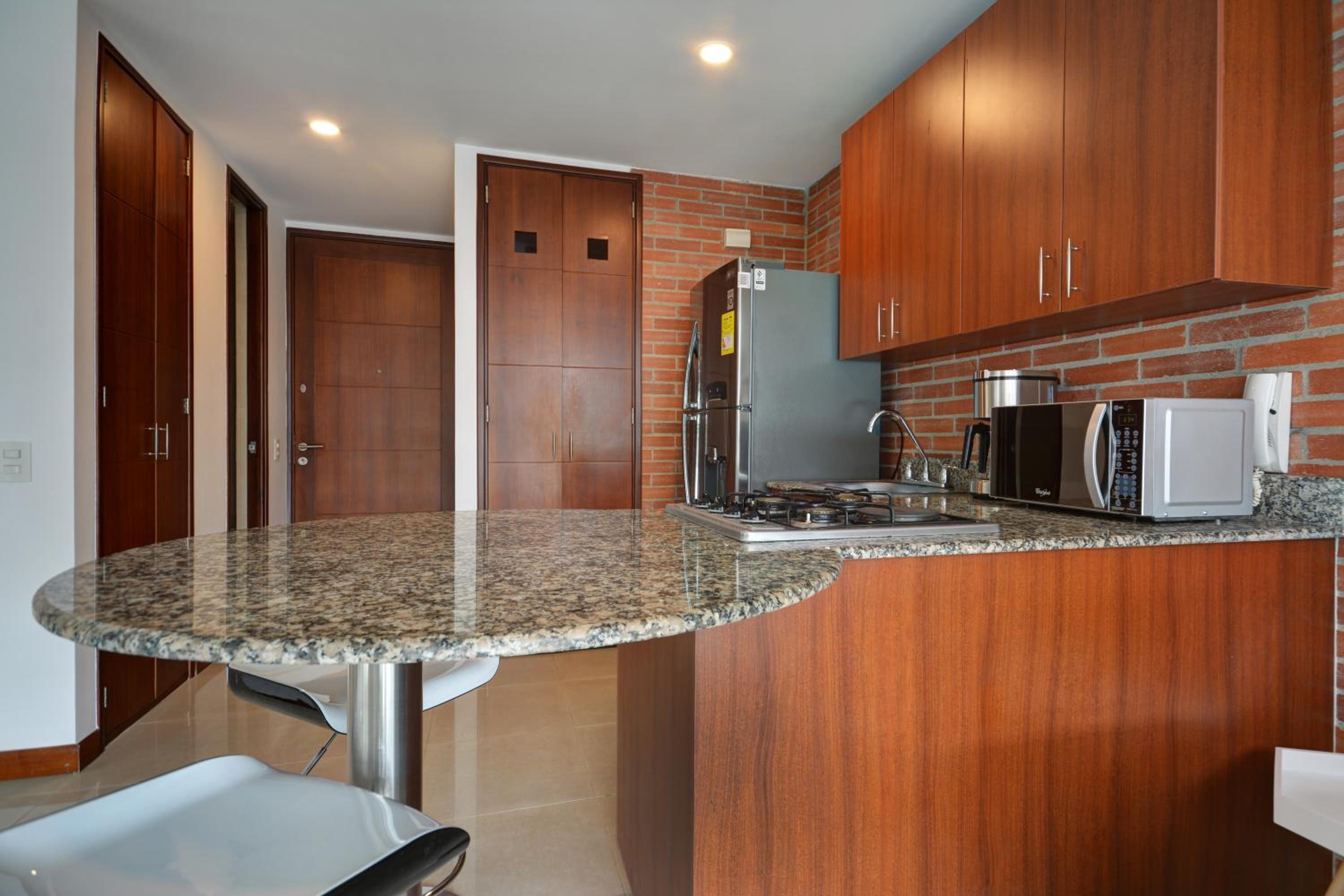 Blux Apartments Medellin