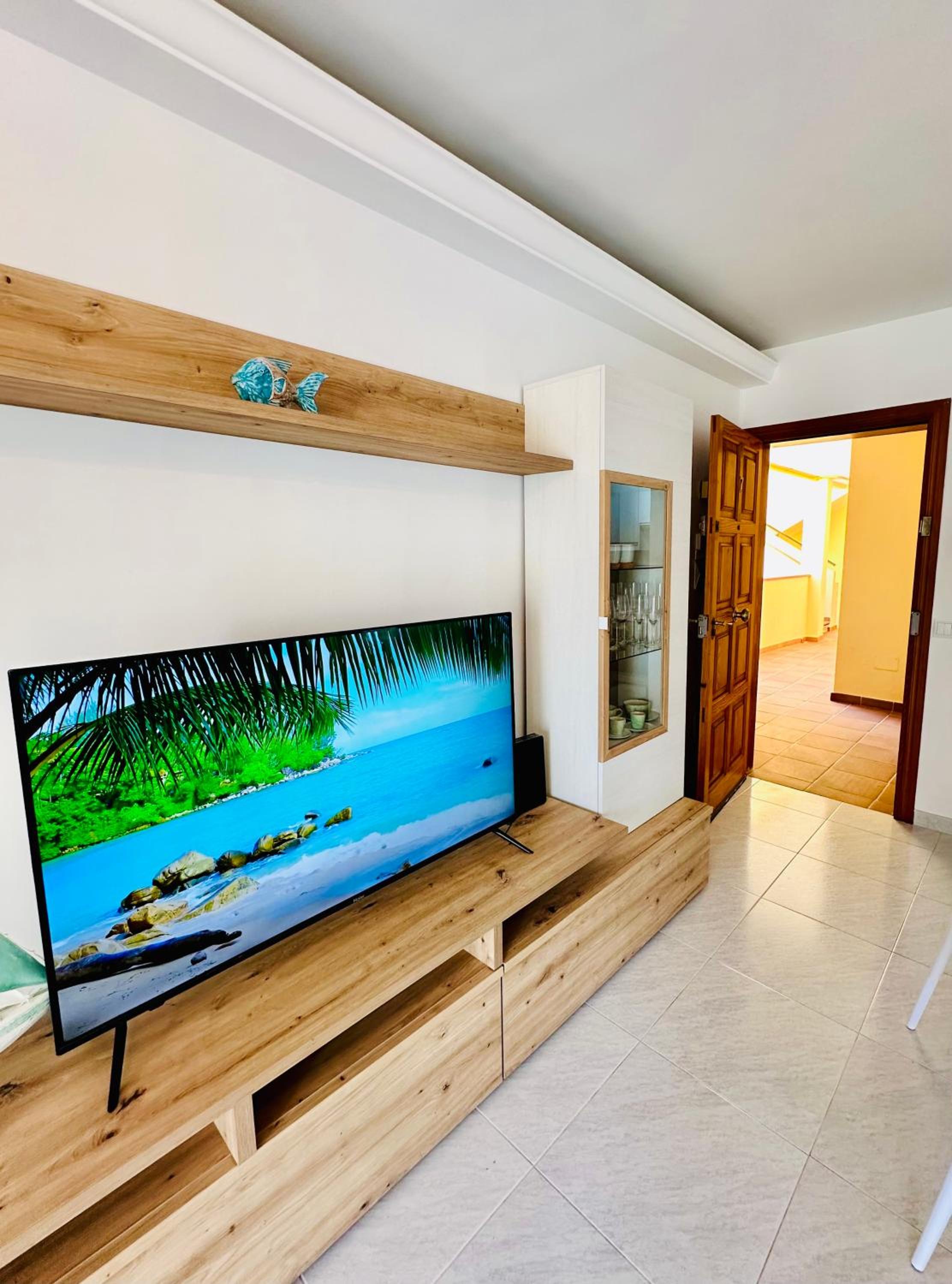 Bonito apartamento con piscina a 50 metros de la playa! view 4