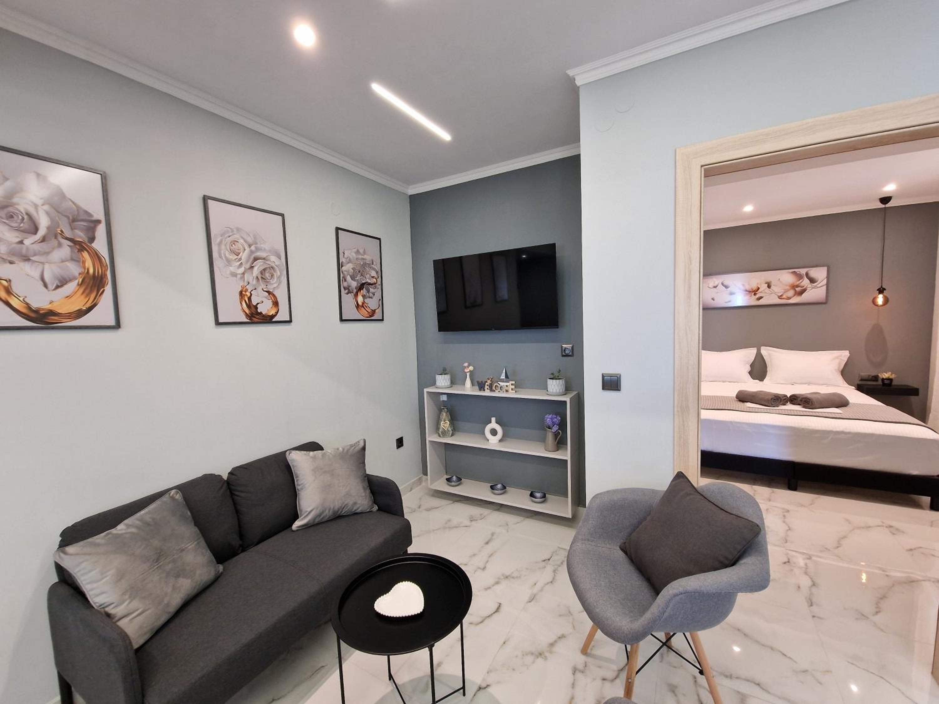 Dennis Seaview photo 3