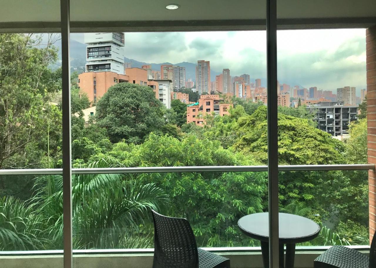 Blux Apartments Medellin