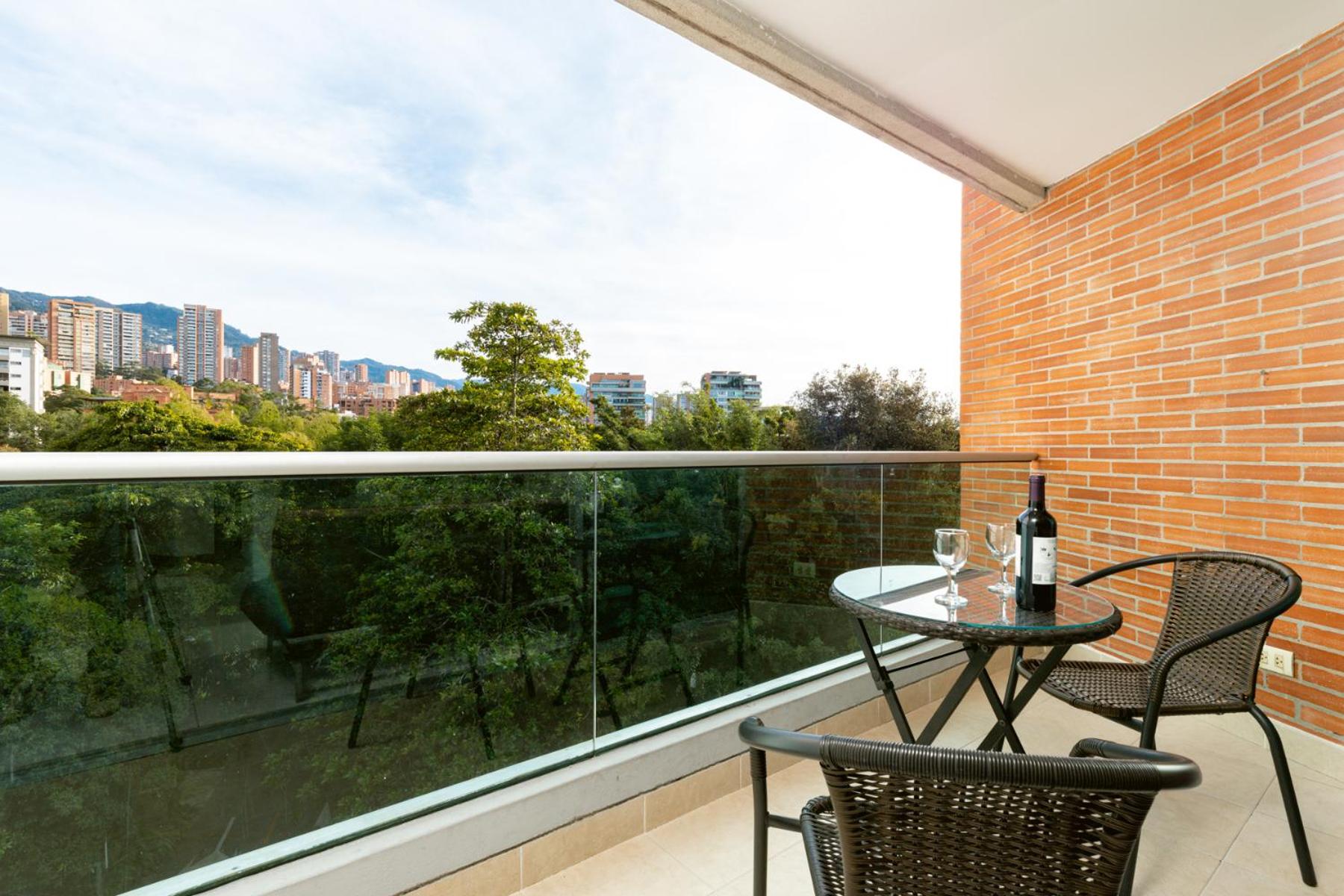 Blux Apartments Medellin