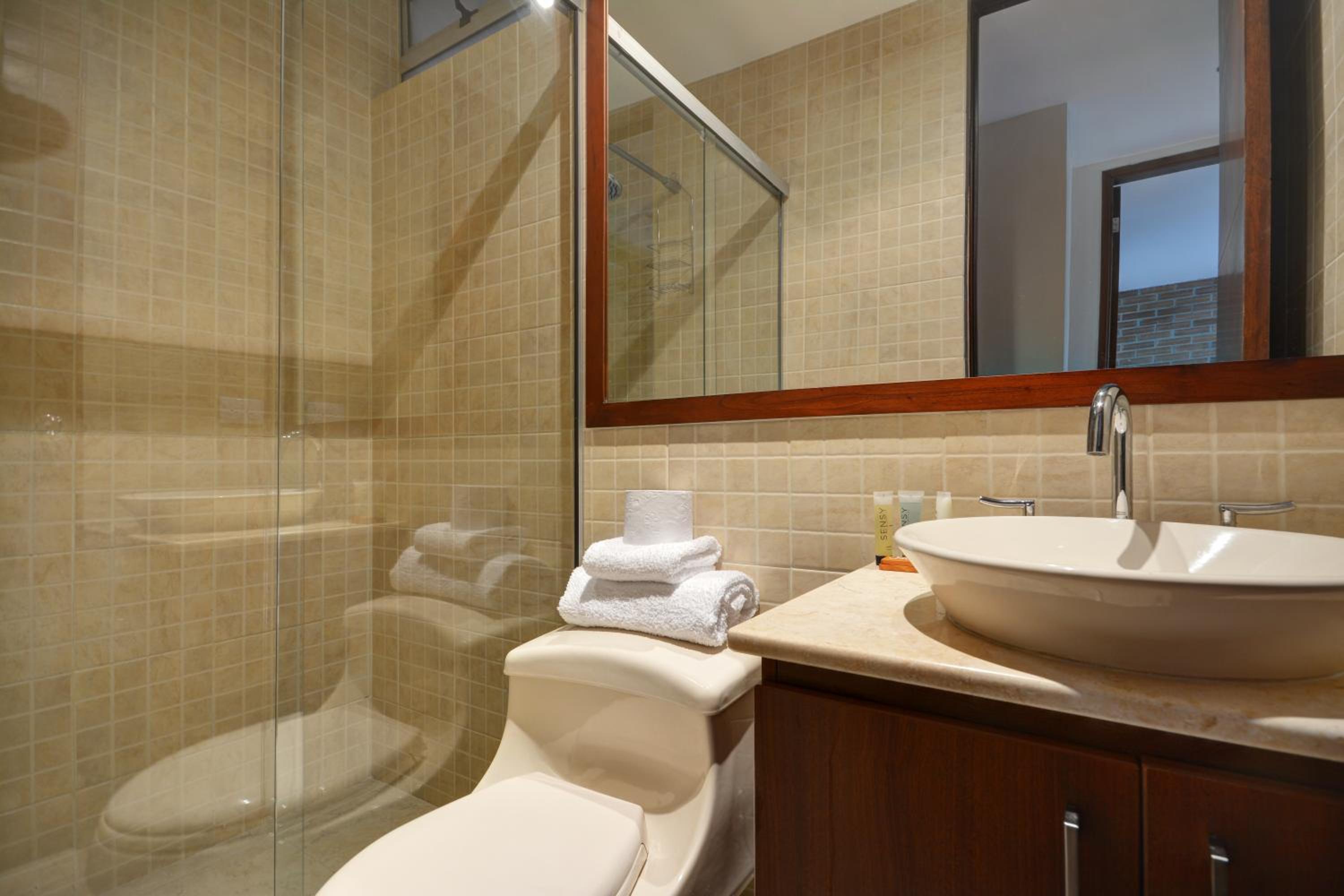 Blux Apartments Medellin