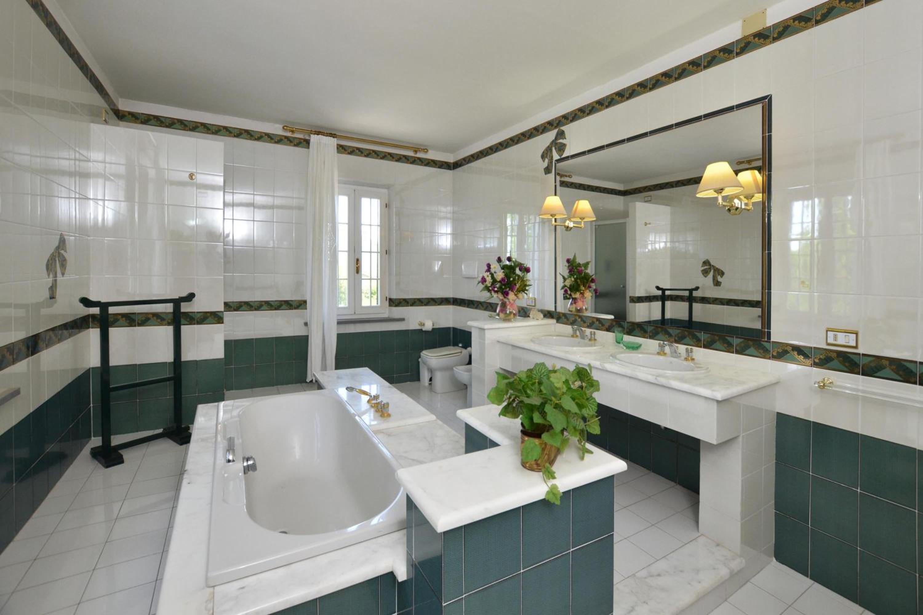 Tenuta Santa Colomba - Happy Rentals view 4