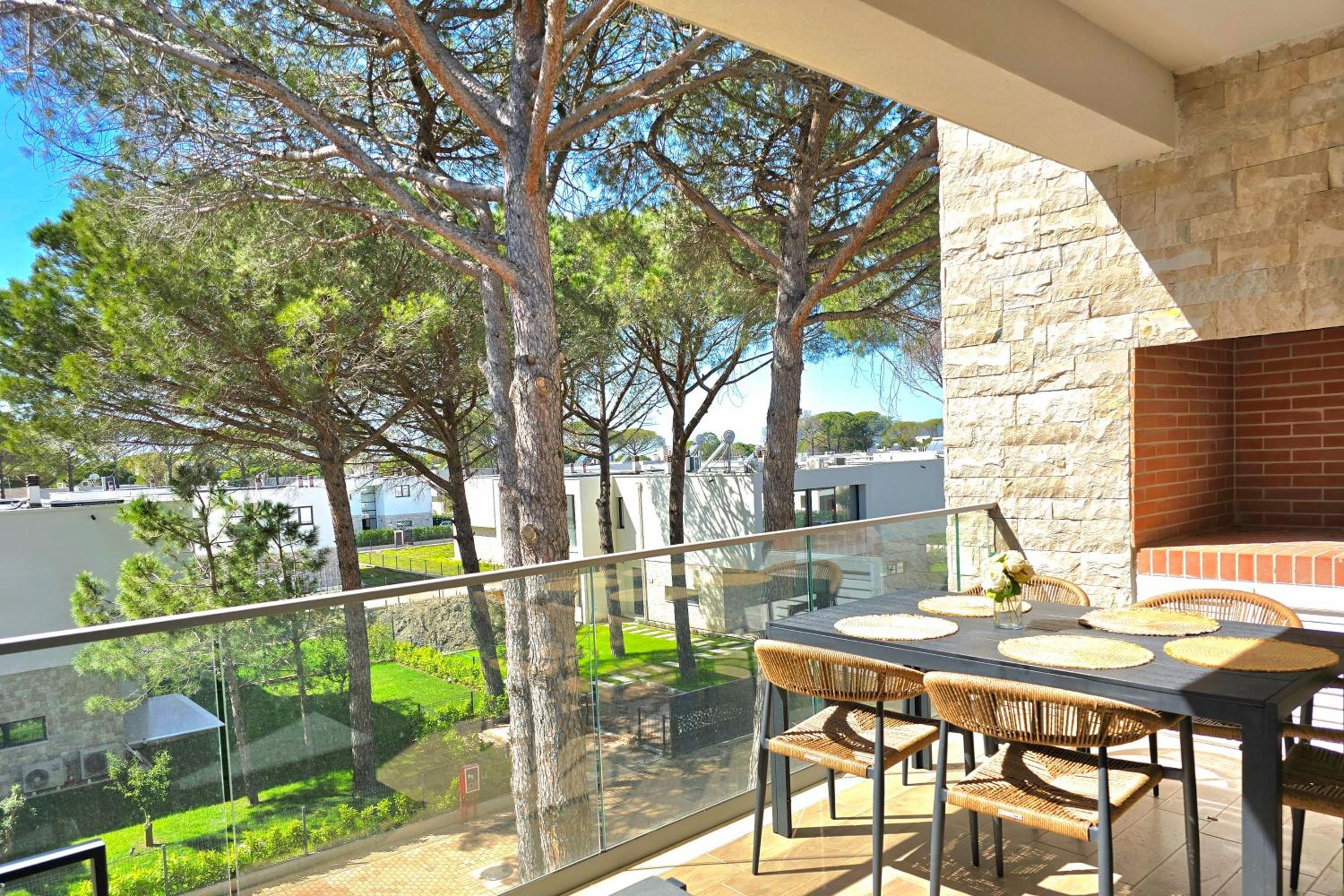 Aqua Bliss Apartment 296 - Happy Rentals