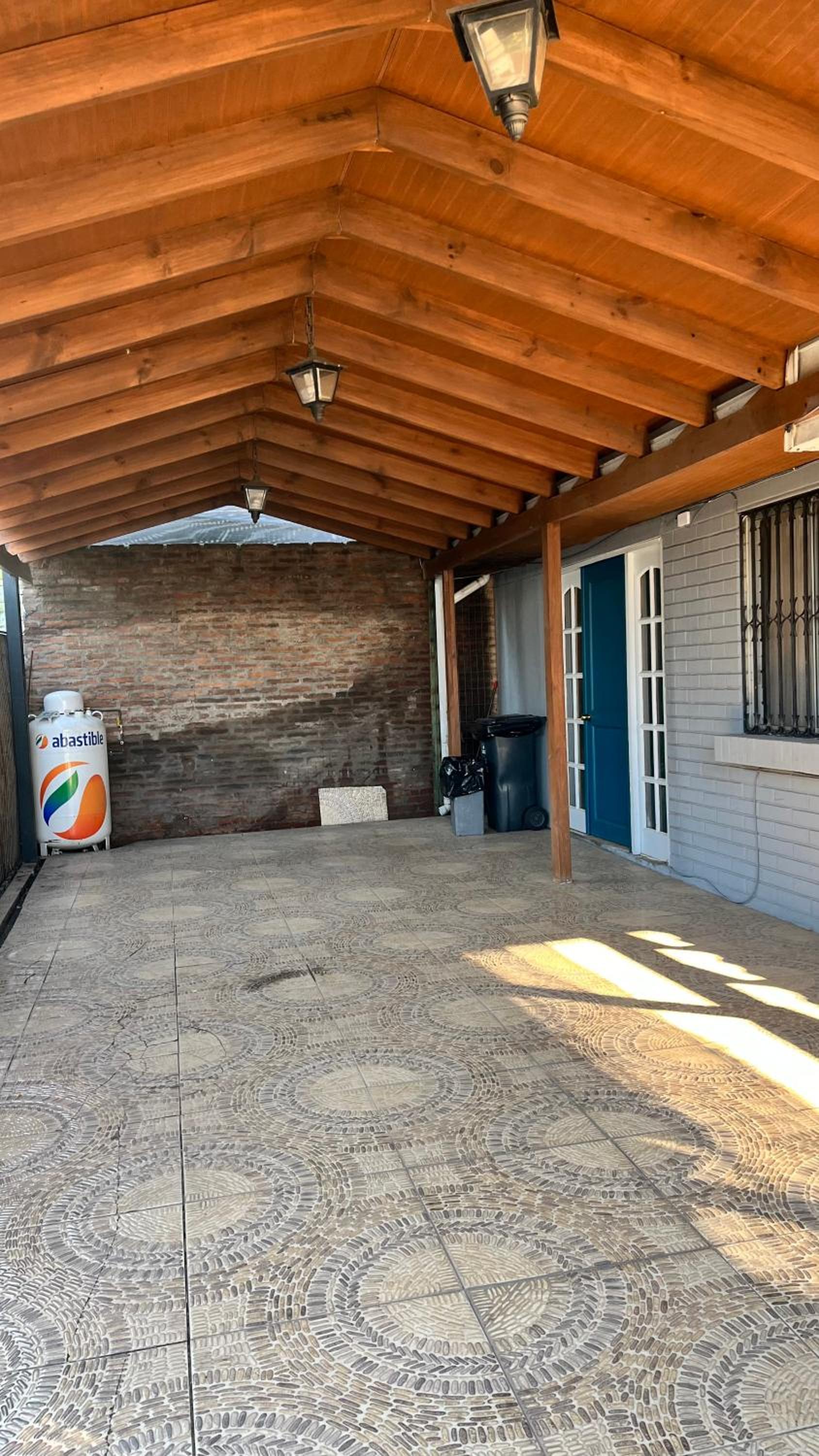 Agape Bed & Breakfast Airport