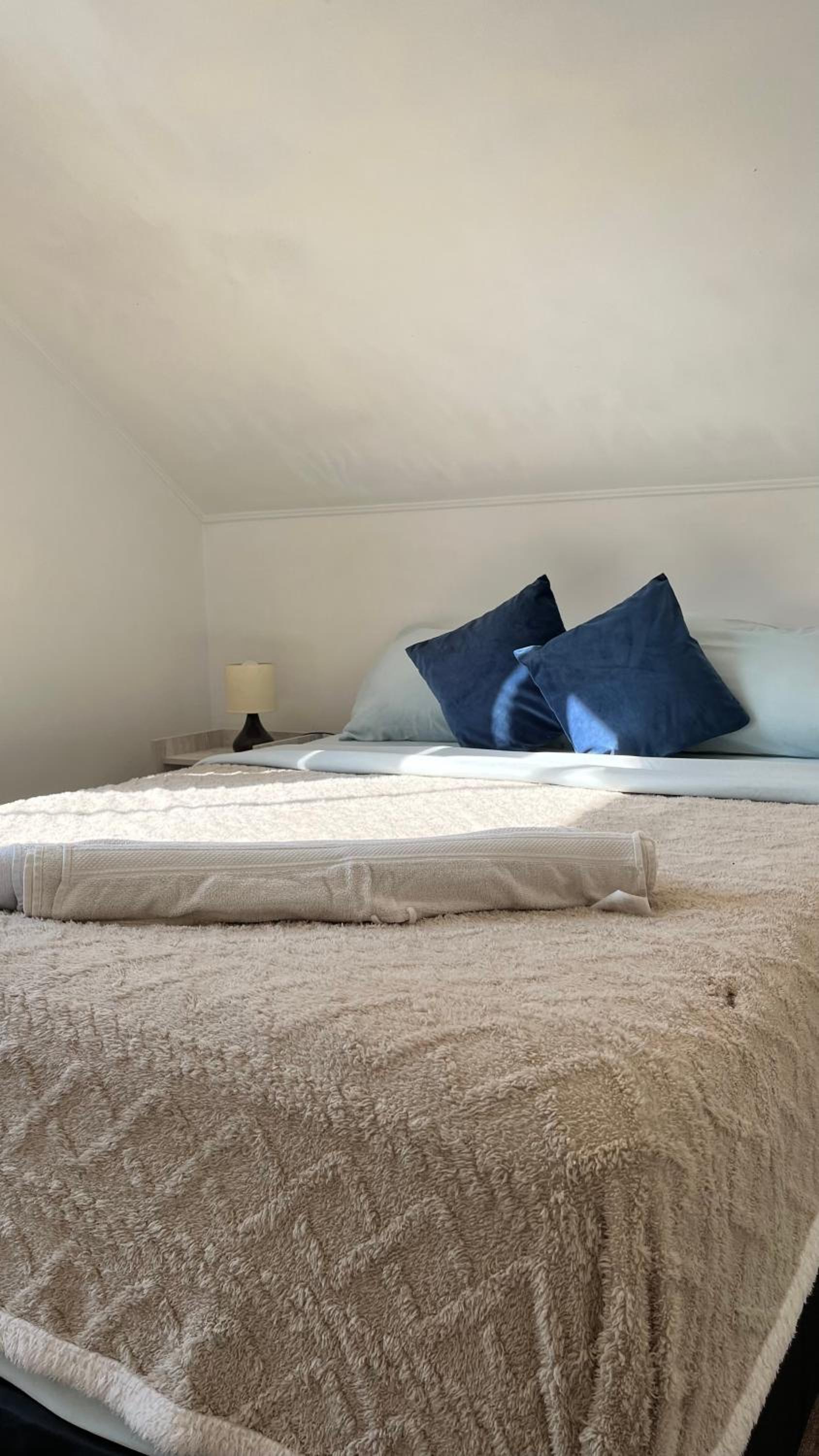 Agape Bed & Breakfast Airport