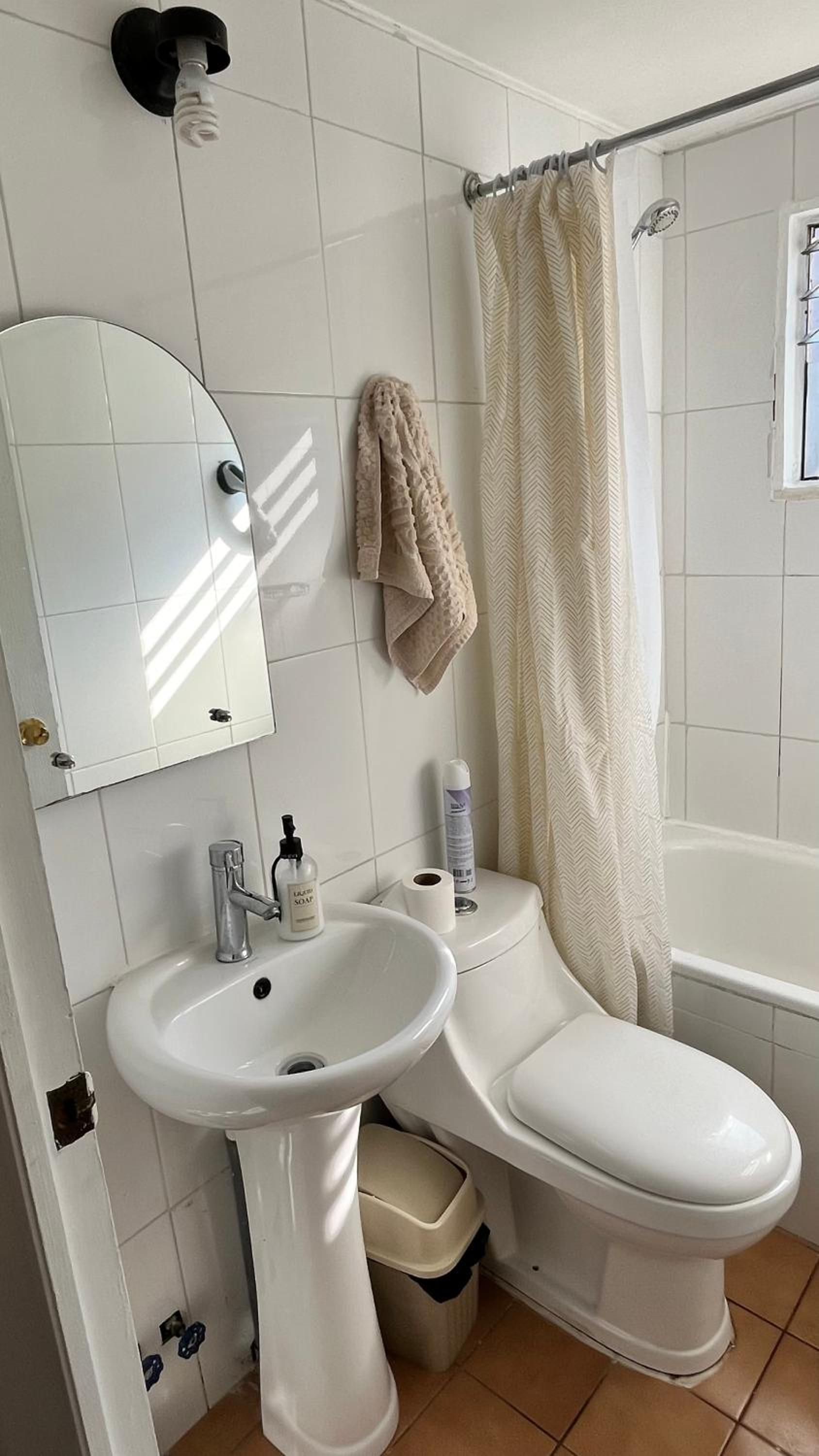 Agape Bed & Breakfast Airport