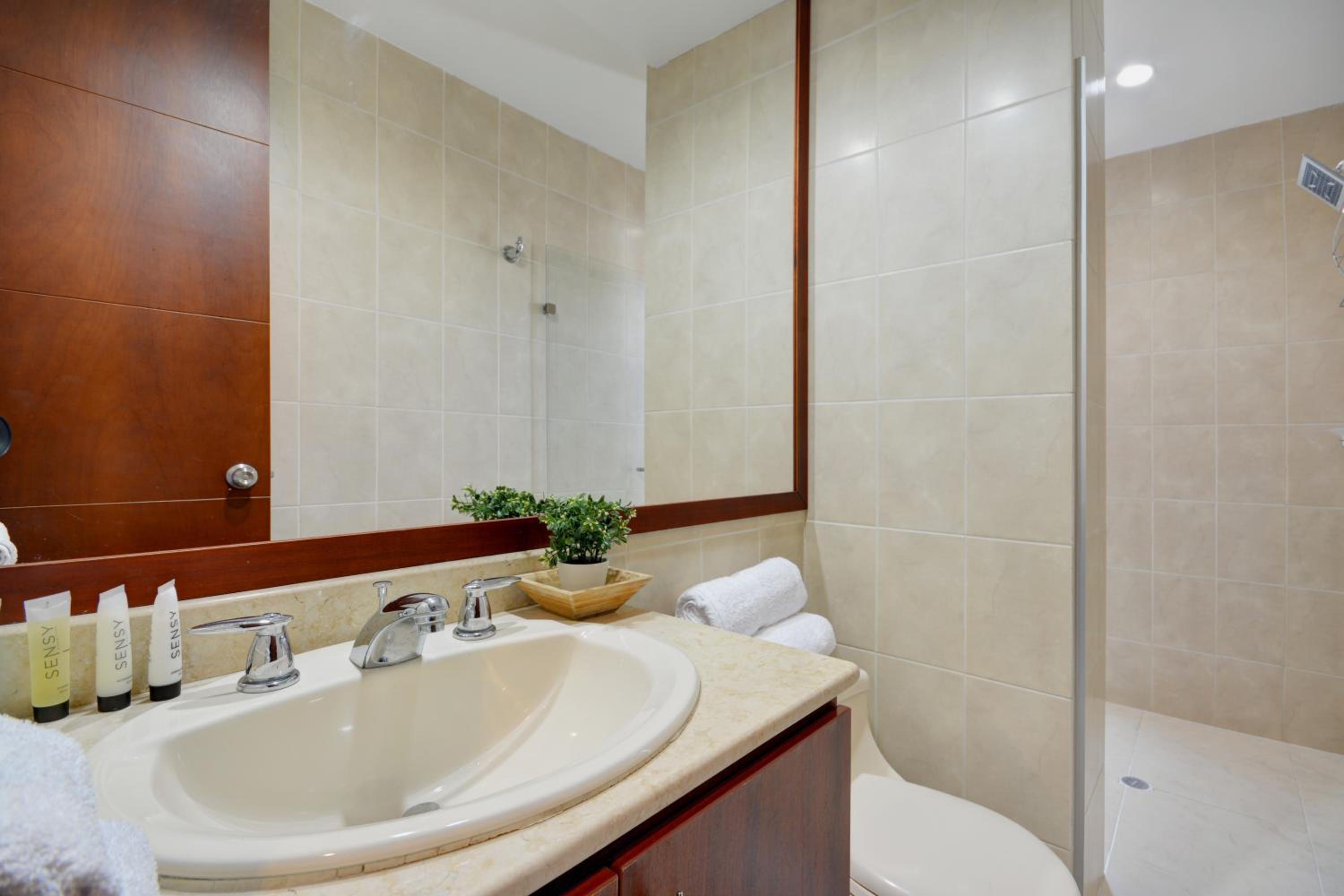 Blux Apartments Medellin