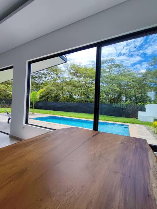 Casa Arbórea - Casa Campestre con piscina