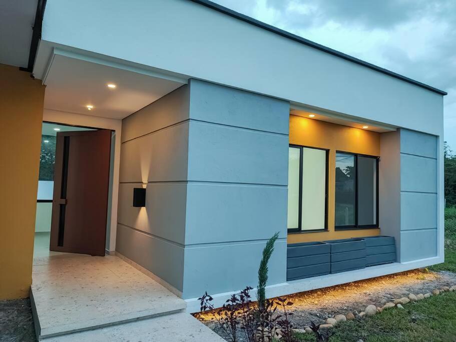 Casa Arbórea - Casa Campestre con piscina