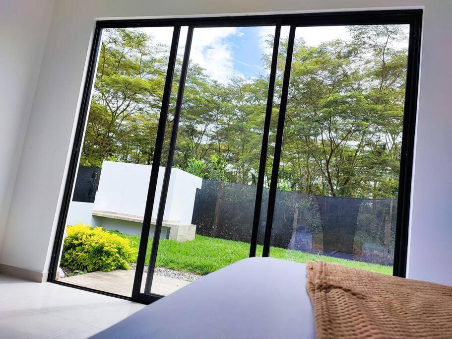Casa Arbórea - Casa Campestre con piscina