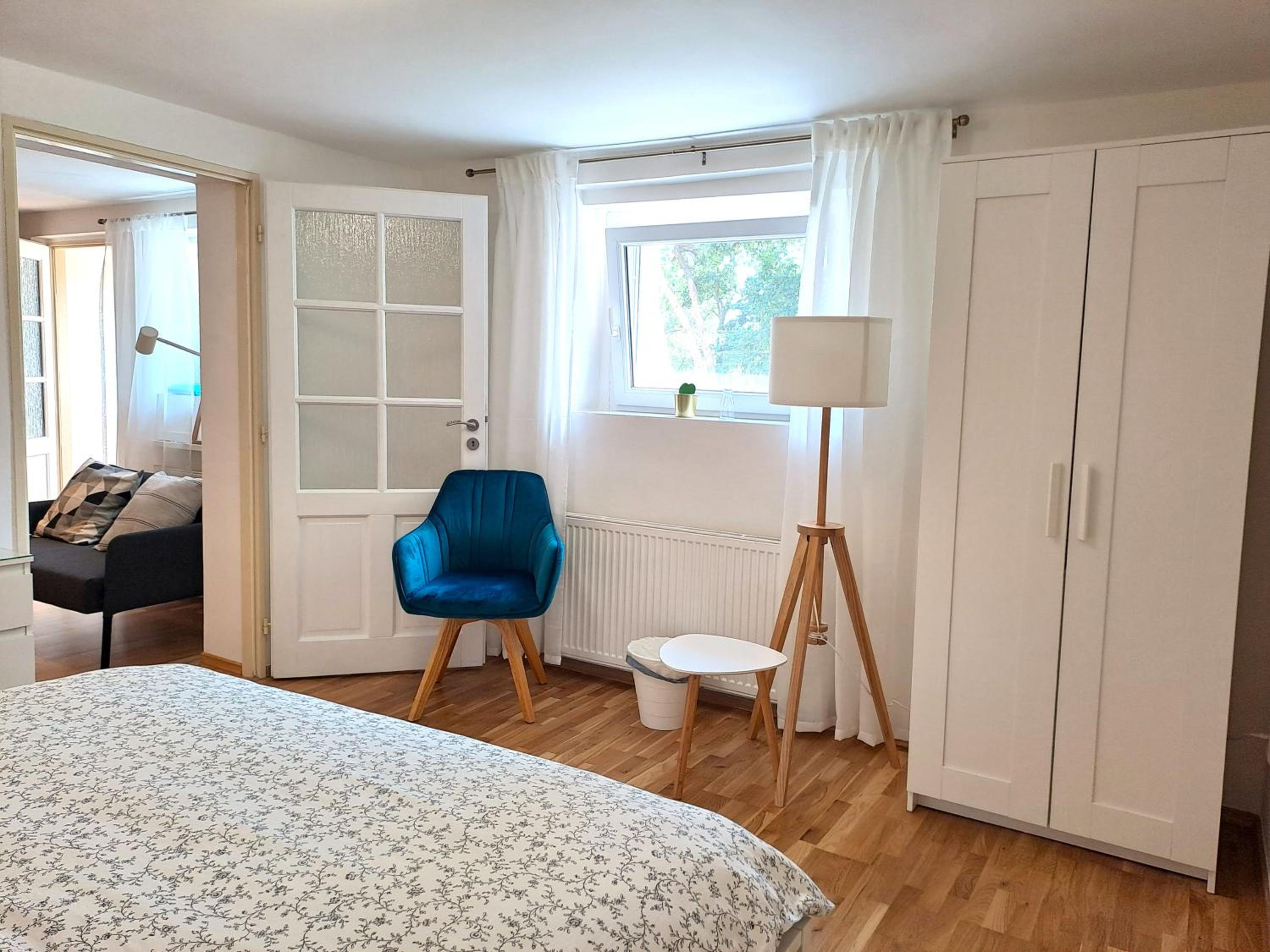 Apartmánový dům se zahradou v klidné části Prahy