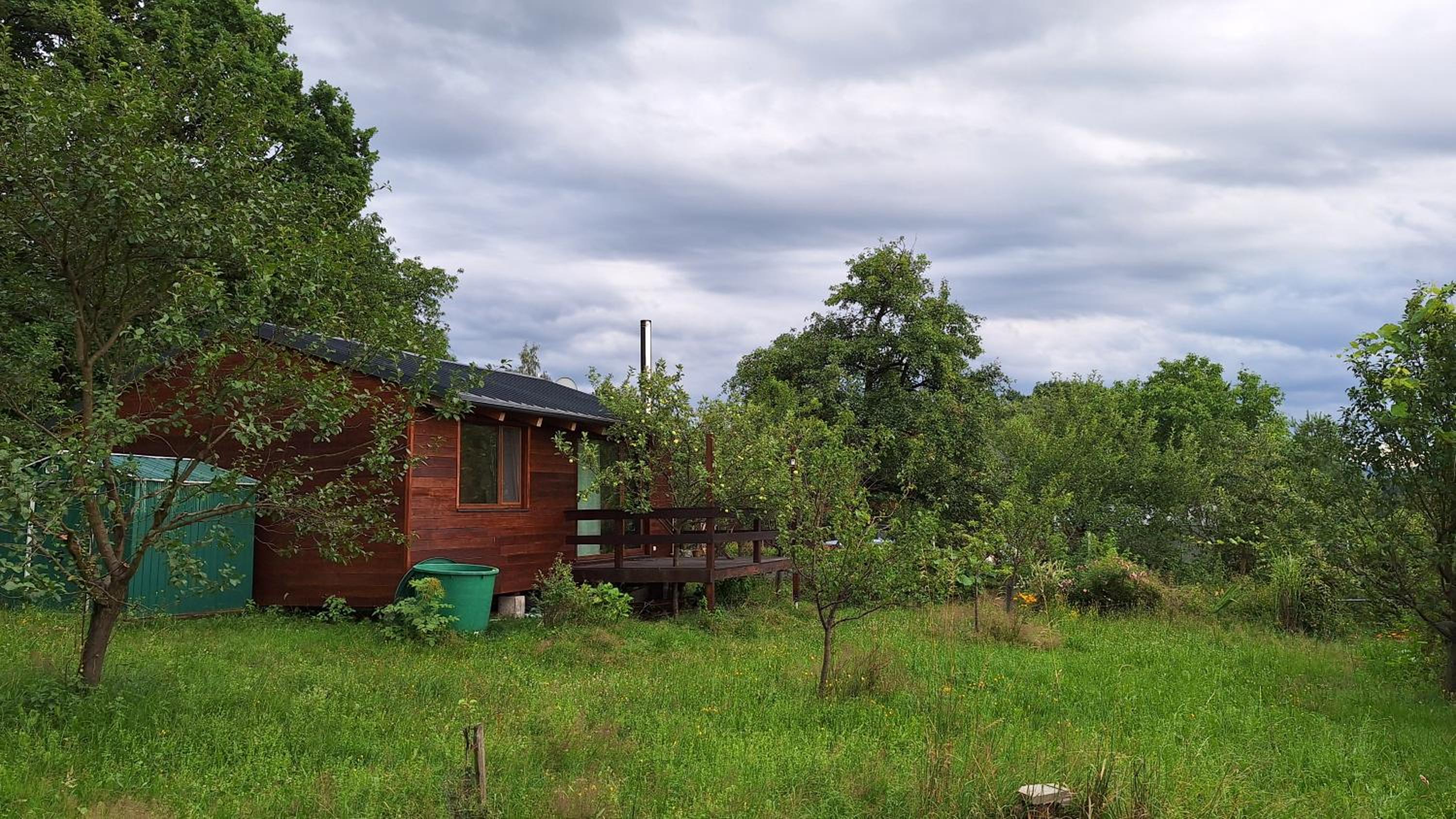 Domek pod jabloní