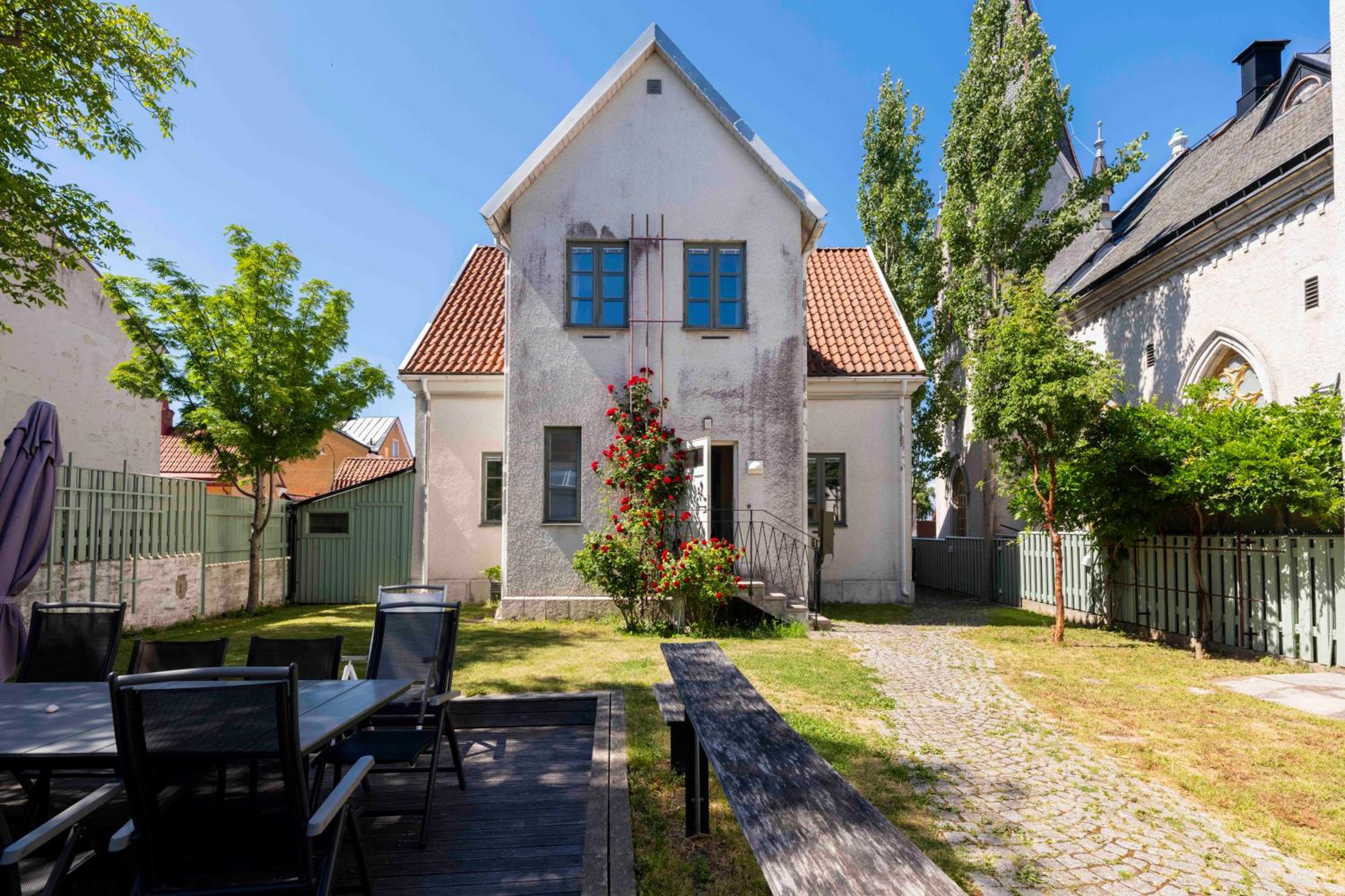 Luxurious 5-Bedroom Villa with Sauna and terrace view 5