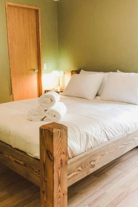 Riverview Lodge