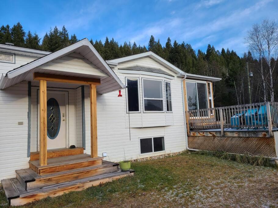 Riverview Lodge