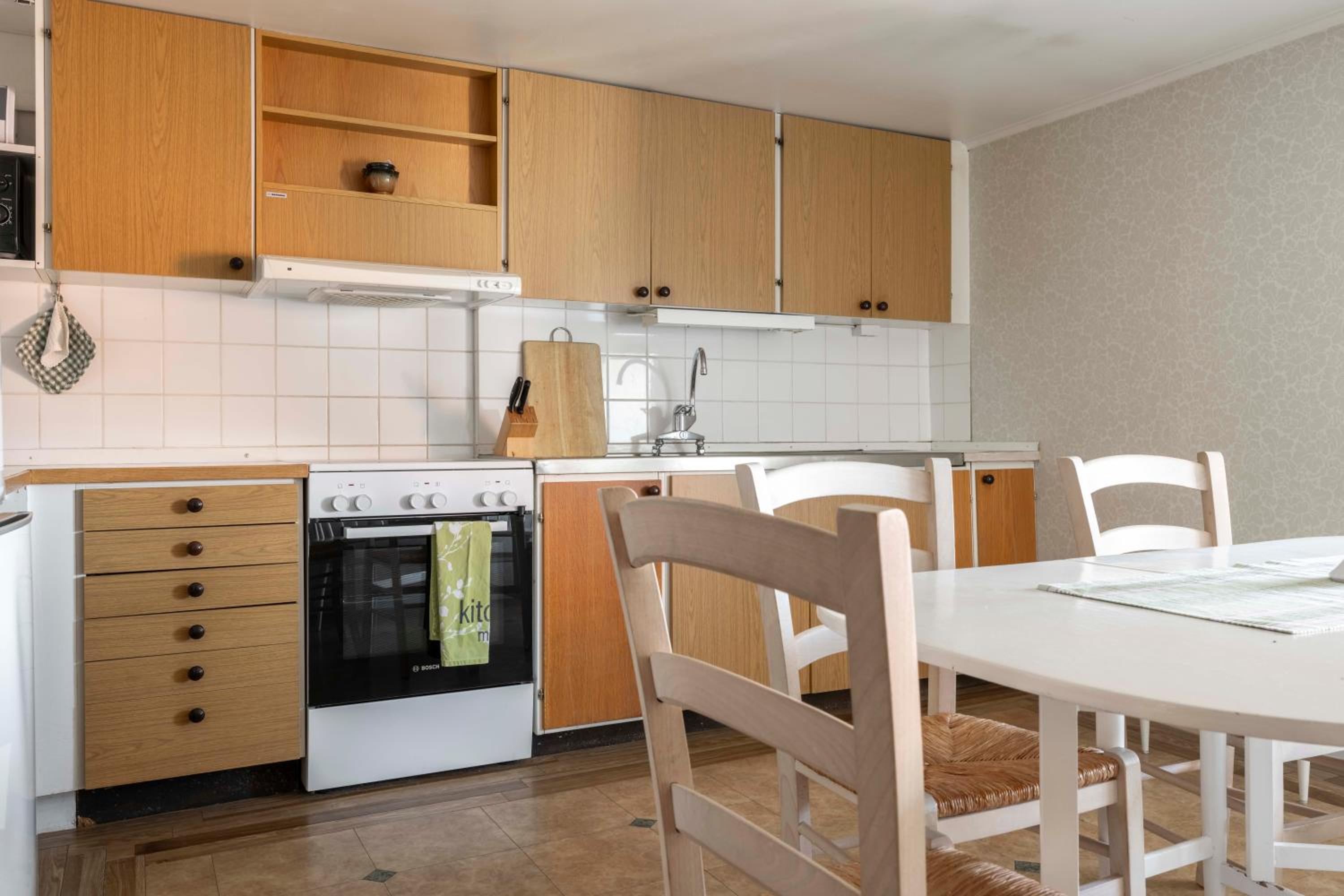 Two floors one bedroom apt next to the wall view 4