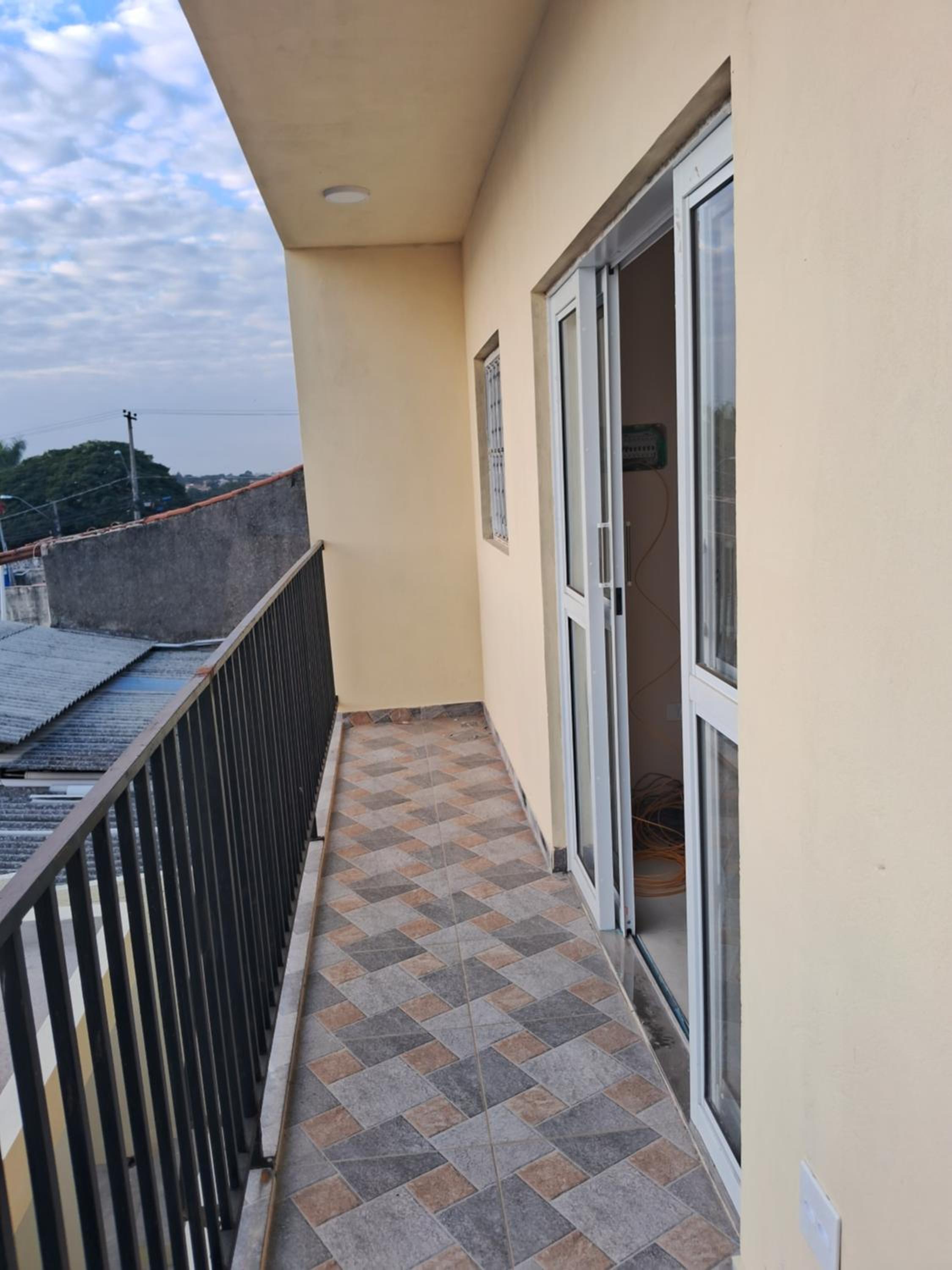 Casa em Sorocaba com Sacada