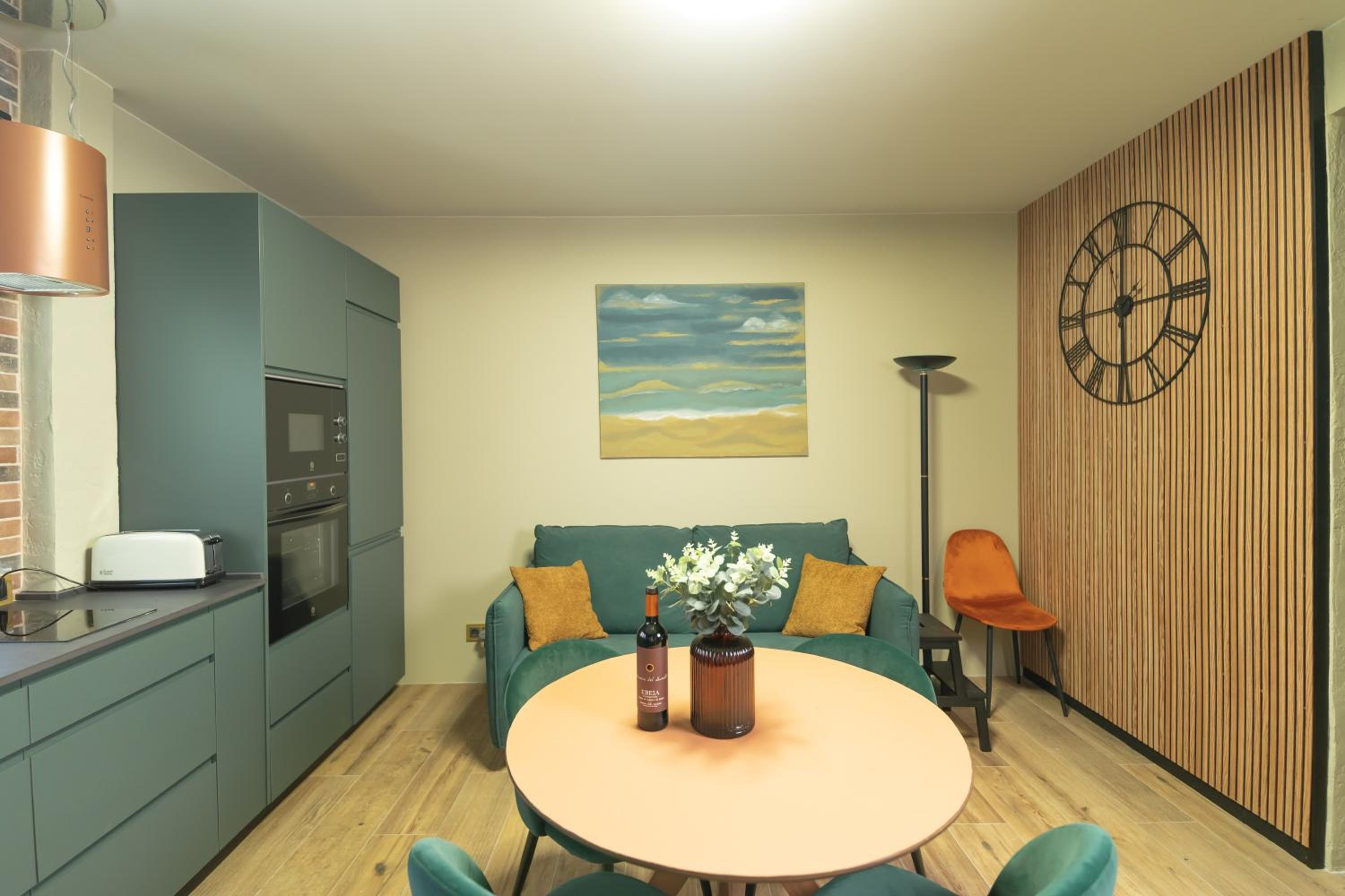 Apartamentos LA AMISTAD