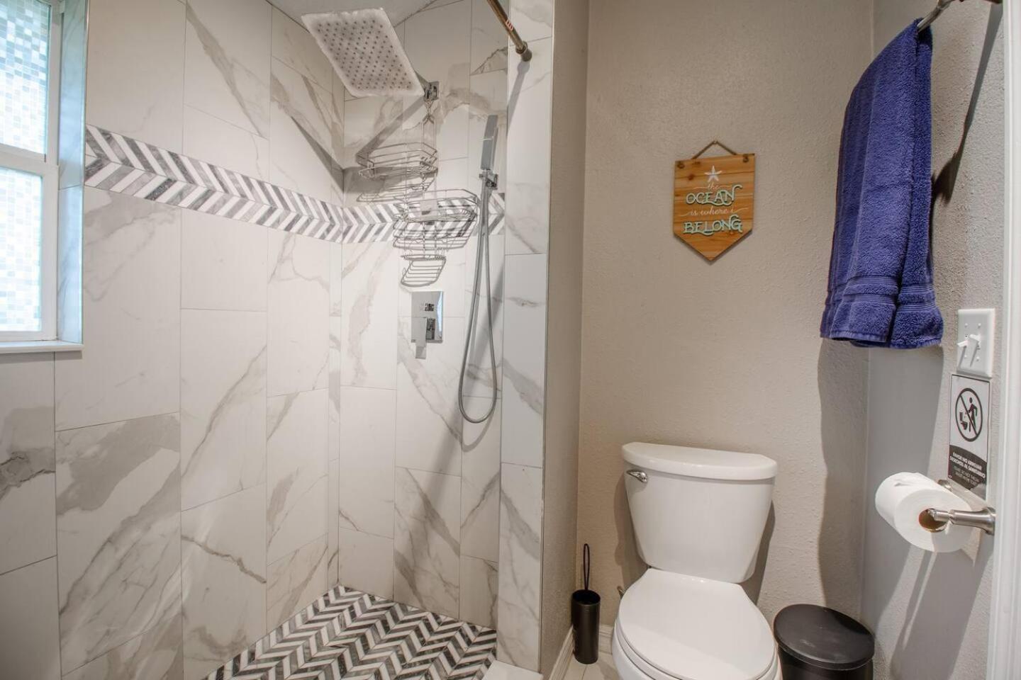 Cozy 1br Retreat Private Entry & Pets Ok