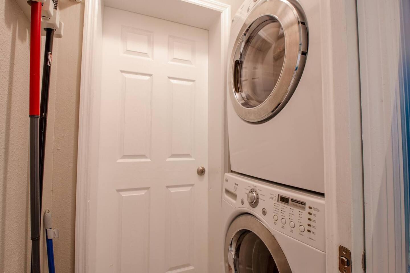 Cozy 1br Retreat Private Entry & Pets Ok