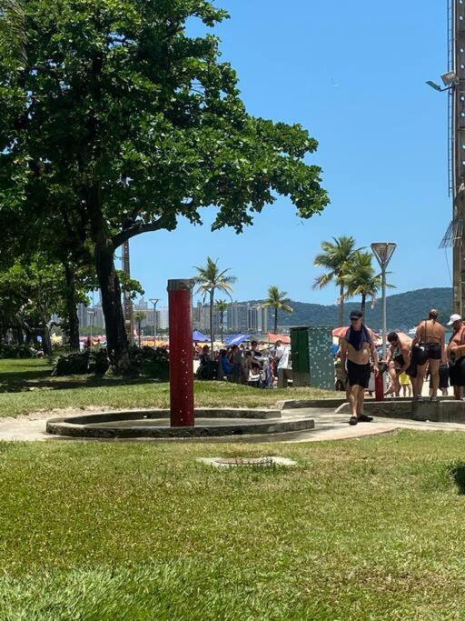 Recém Reformado com dois dormitório com ar condicionado