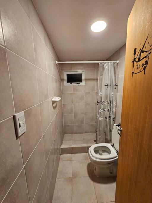Valentyna Apart ,6