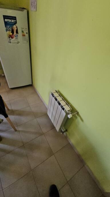 Valentyna Apart ,6