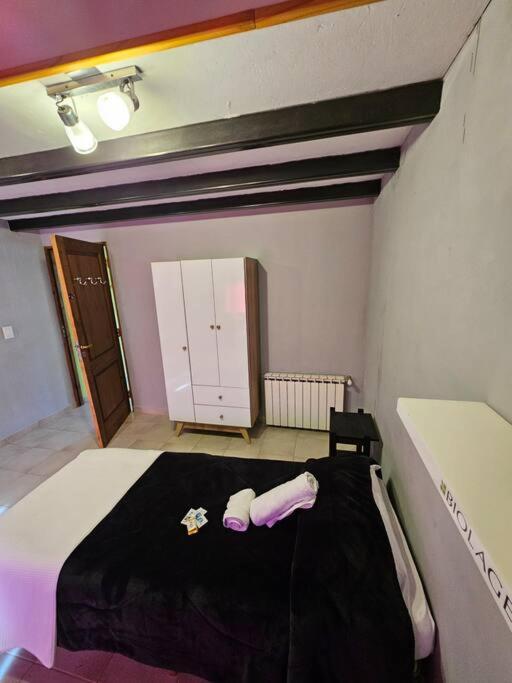 Valentyna Apart ,6