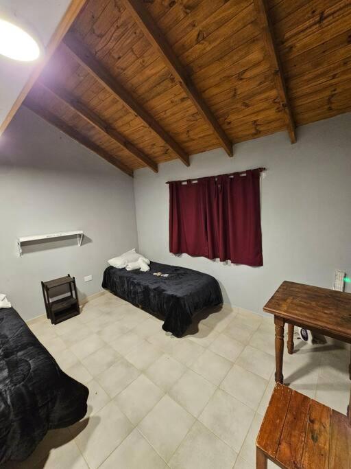 Valentyna Apart ,6