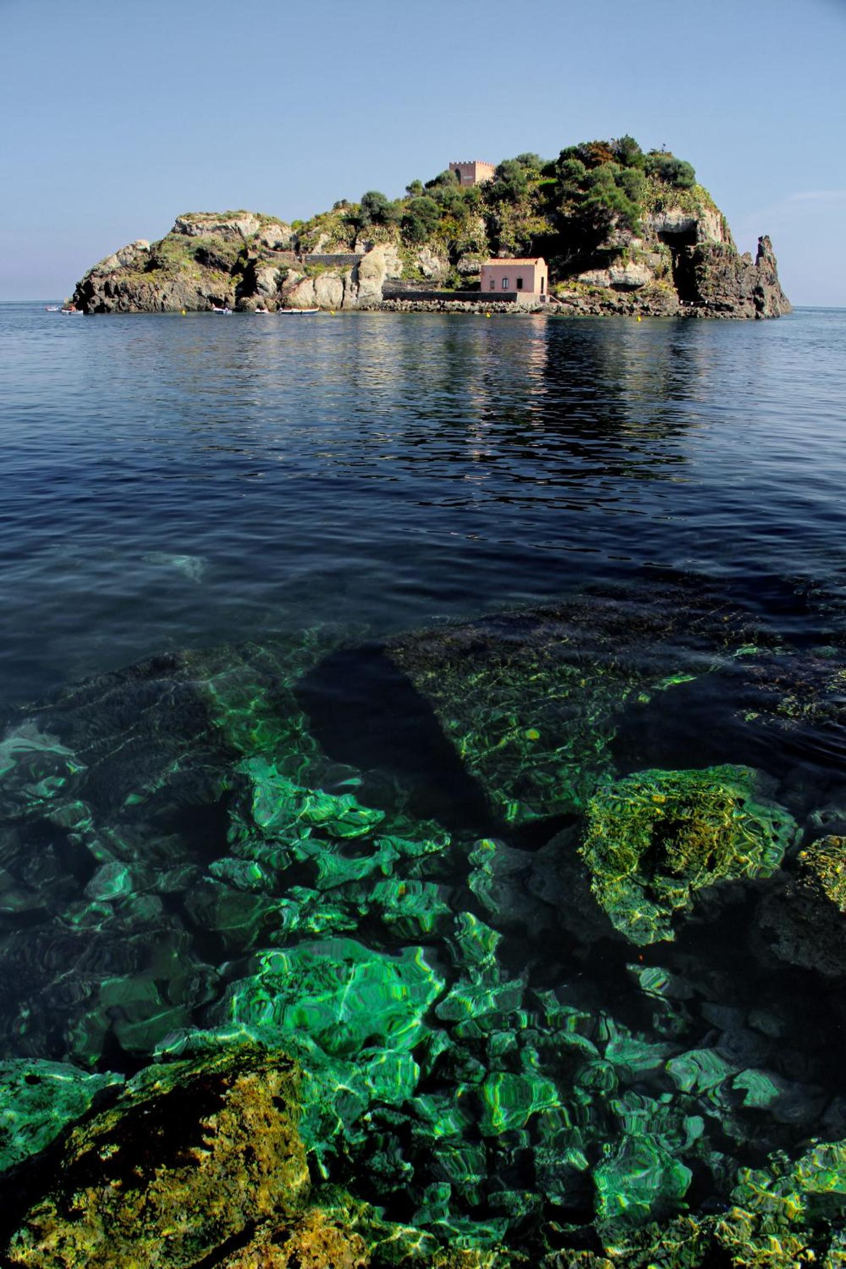 Scalinata del Nespolo Acitrezza