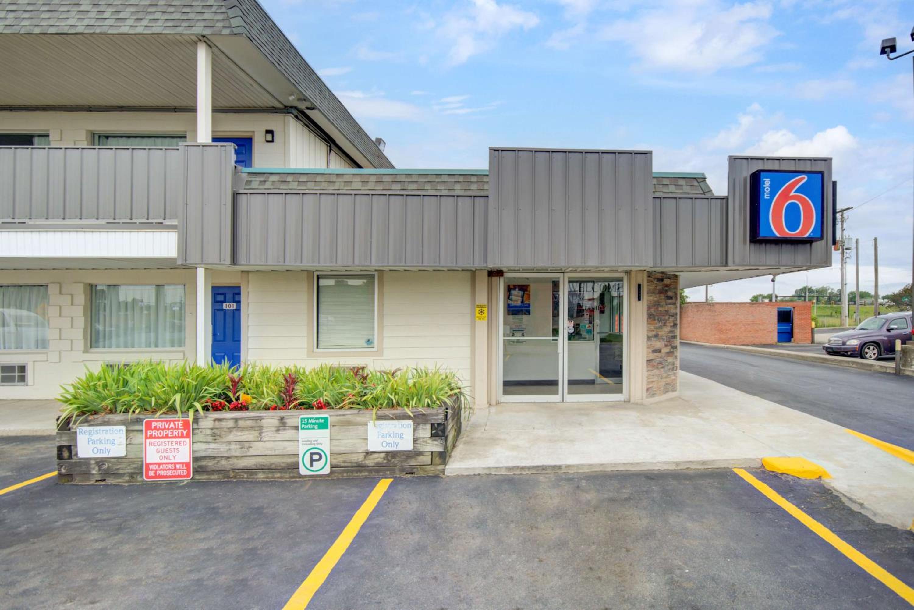 Motel 6-Lima, OH
