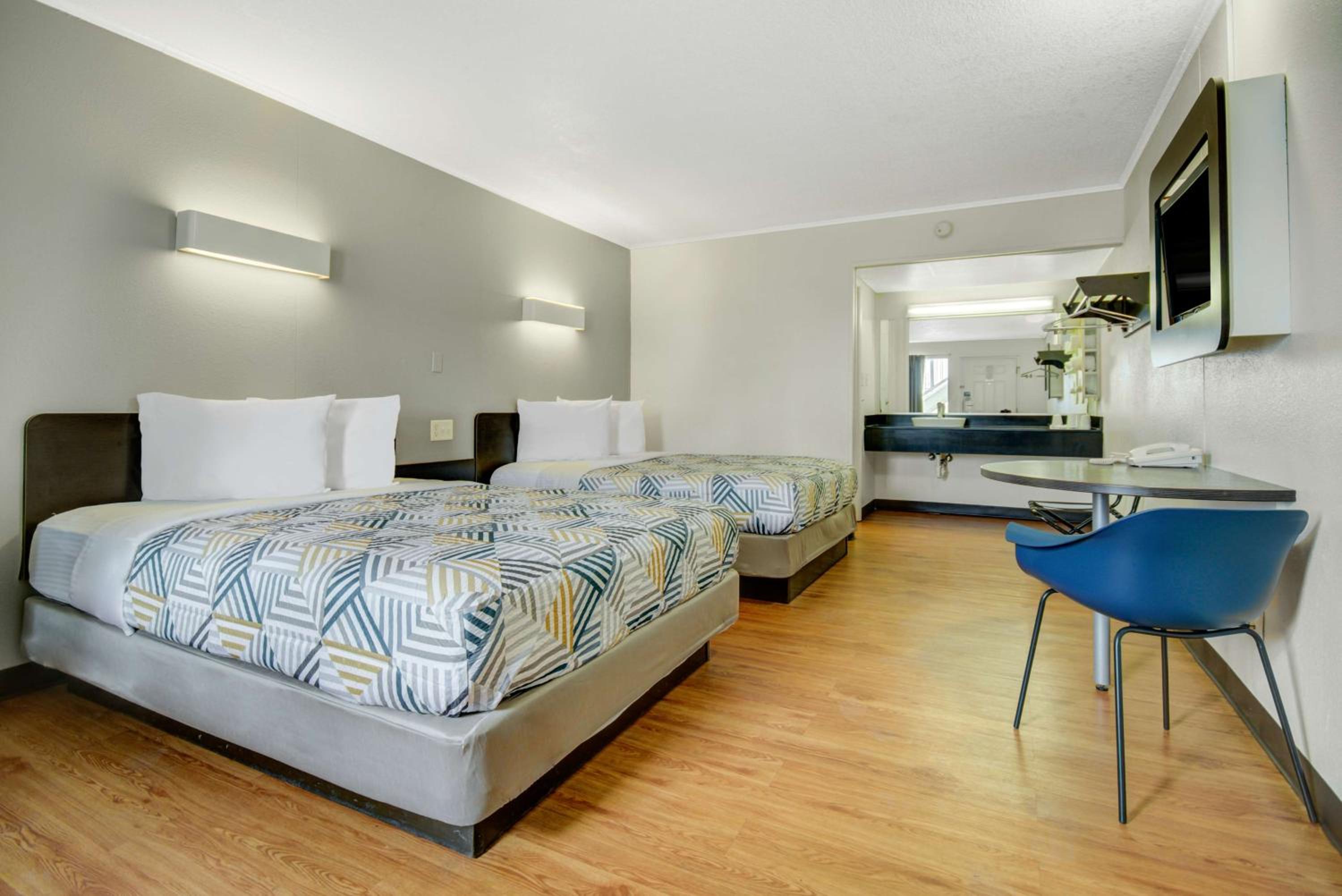 Motel 6-Lima, OH