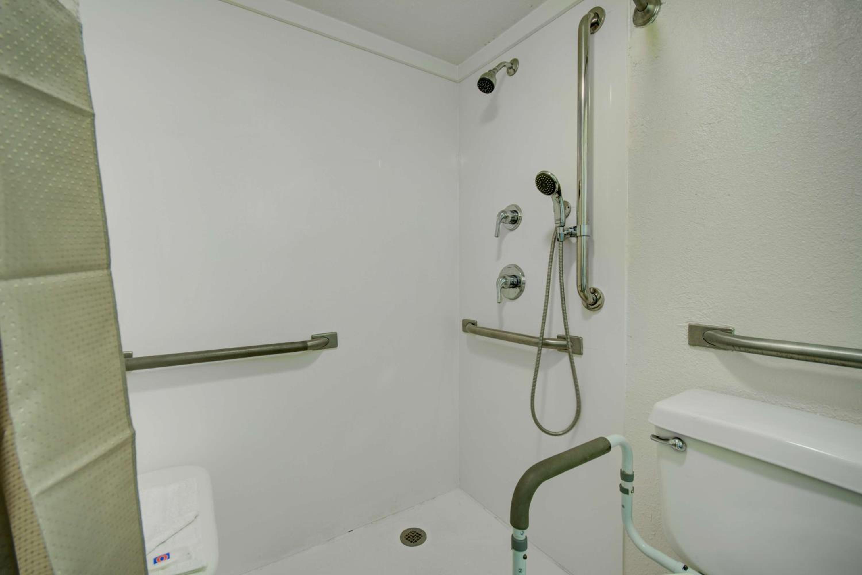 Motel 6-Lima, OH