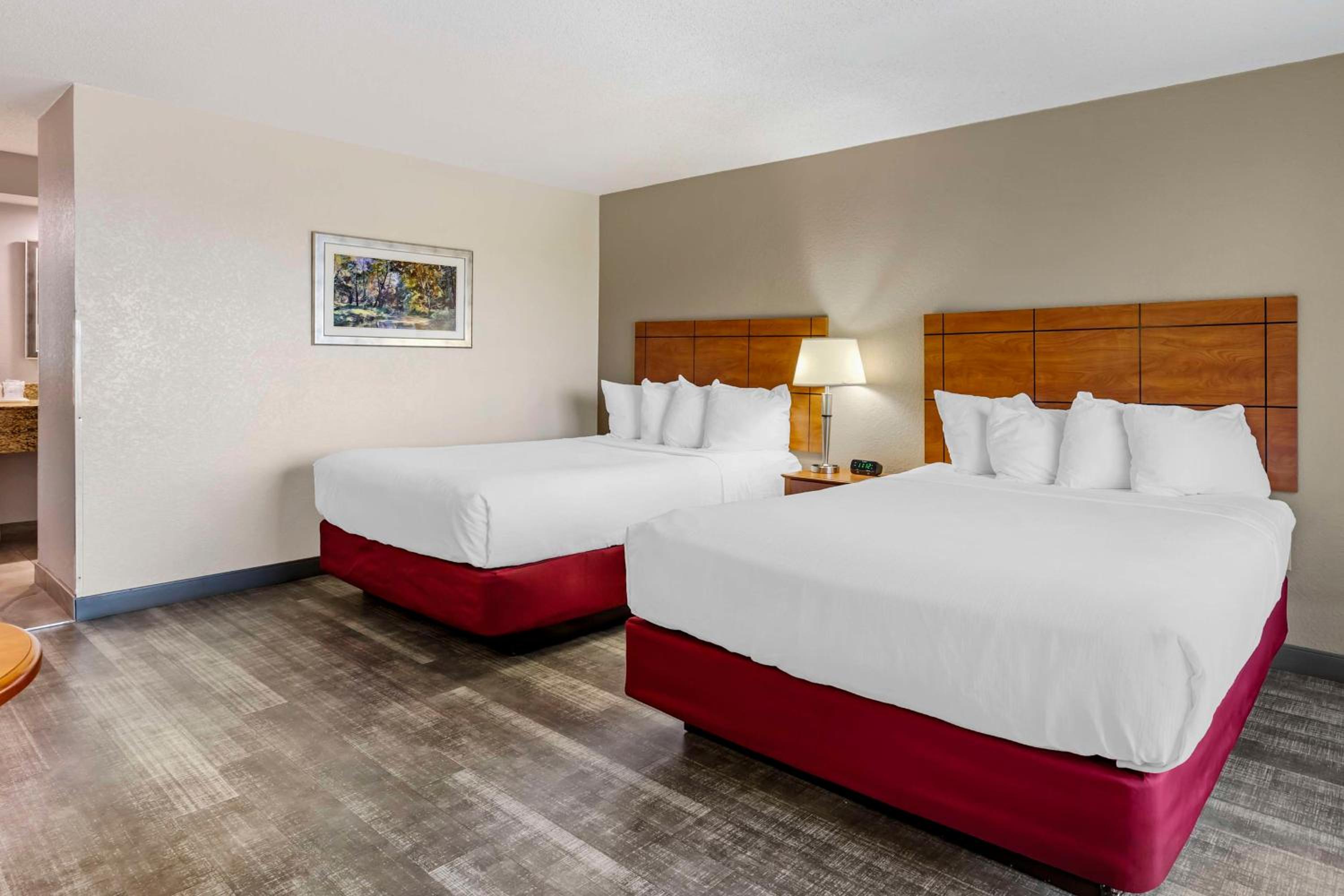 Cookeville Vacations - Best Western Thunderbird Motel - Property Image 12