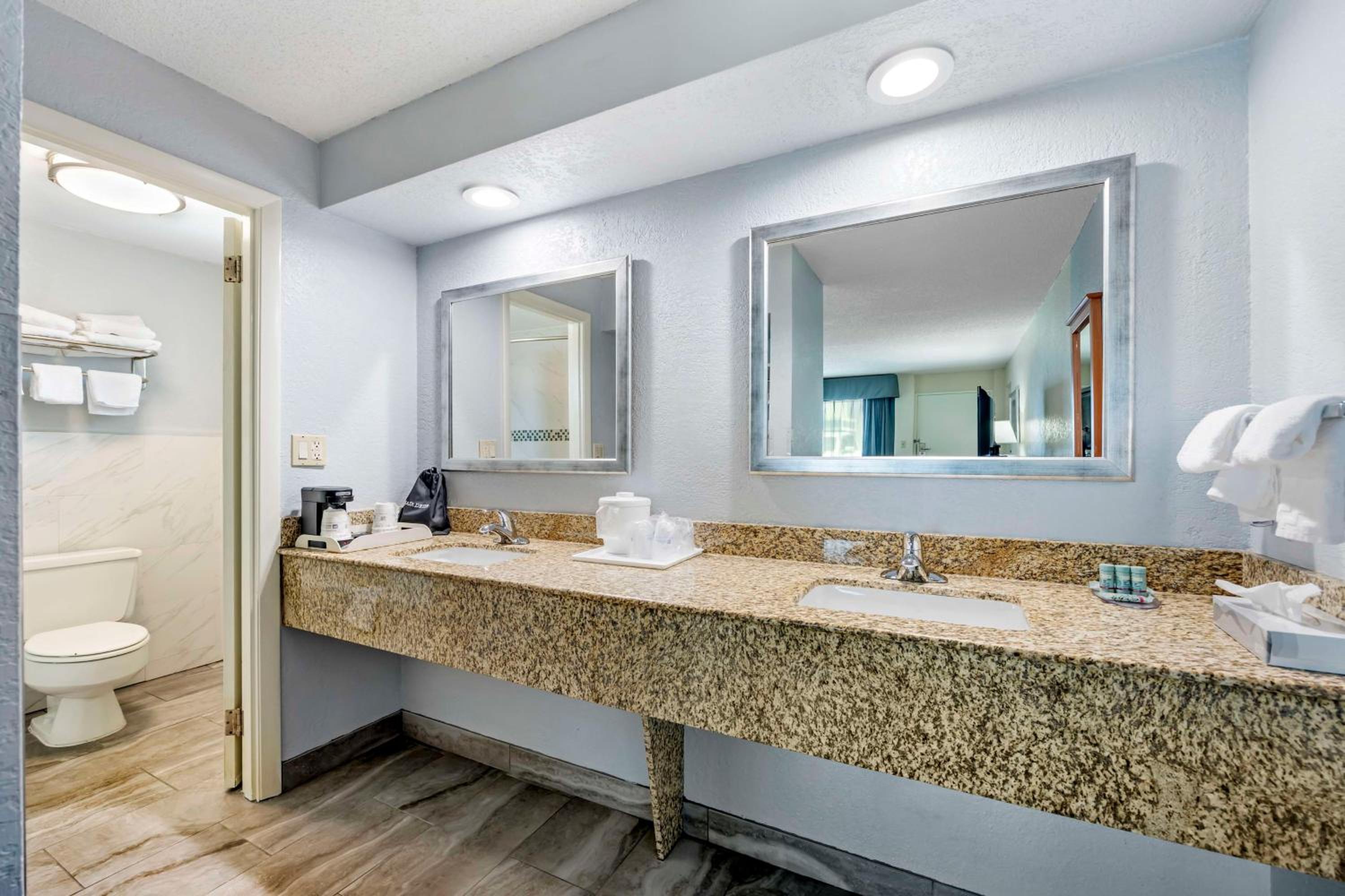 Cookeville Vacations - Best Western Thunderbird Motel - Property Image 5