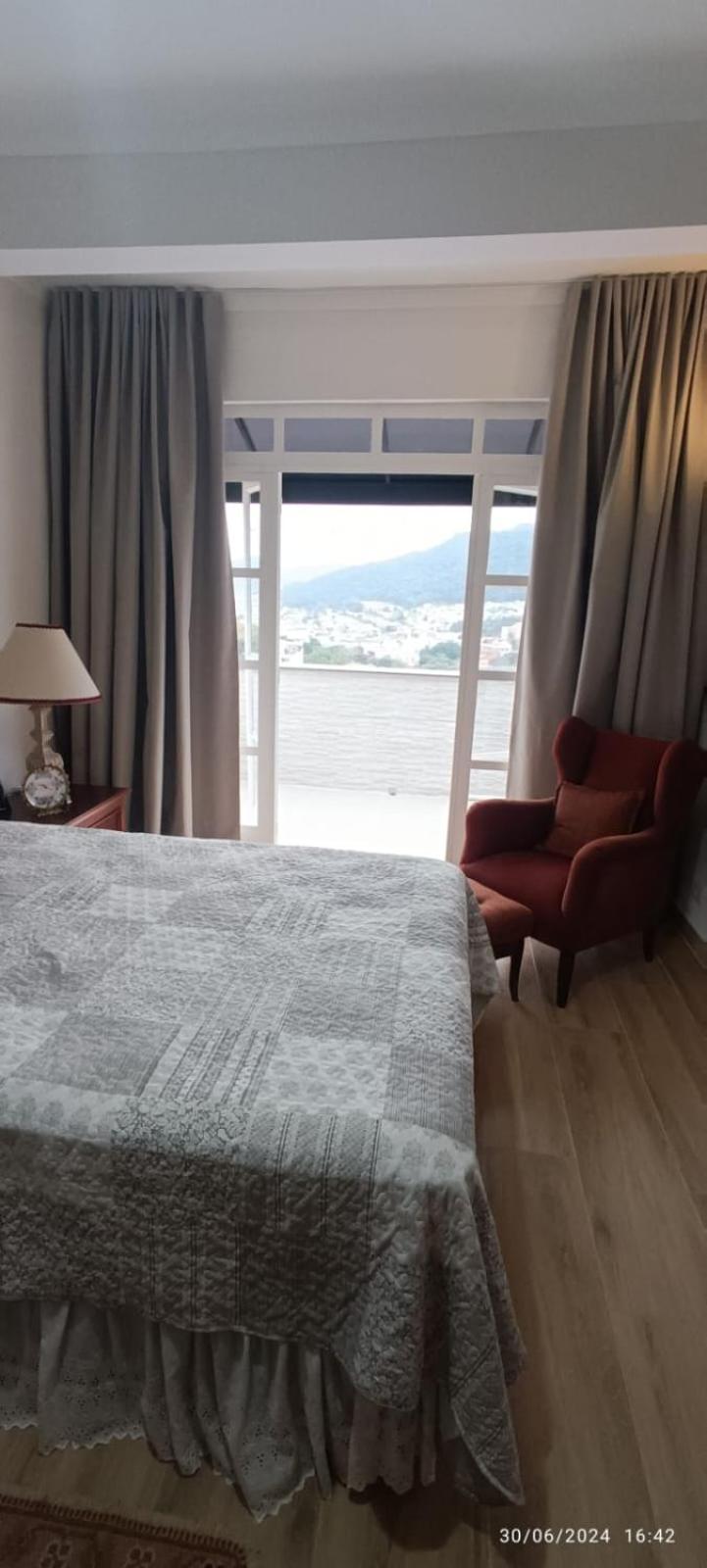 A melhor localização da cidade! Apartamento Cobertura