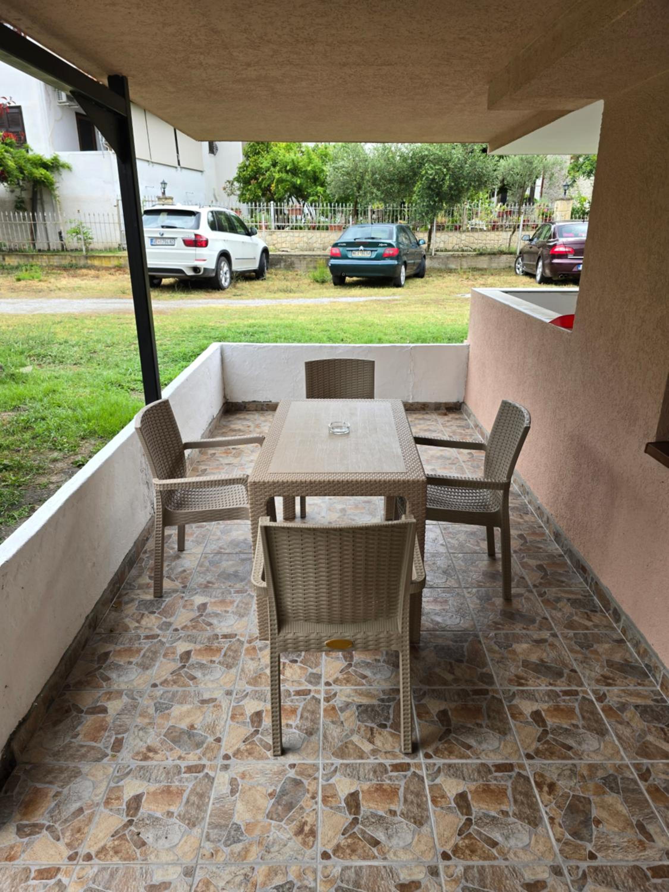 Garden Haven 100m from the Sea view 2