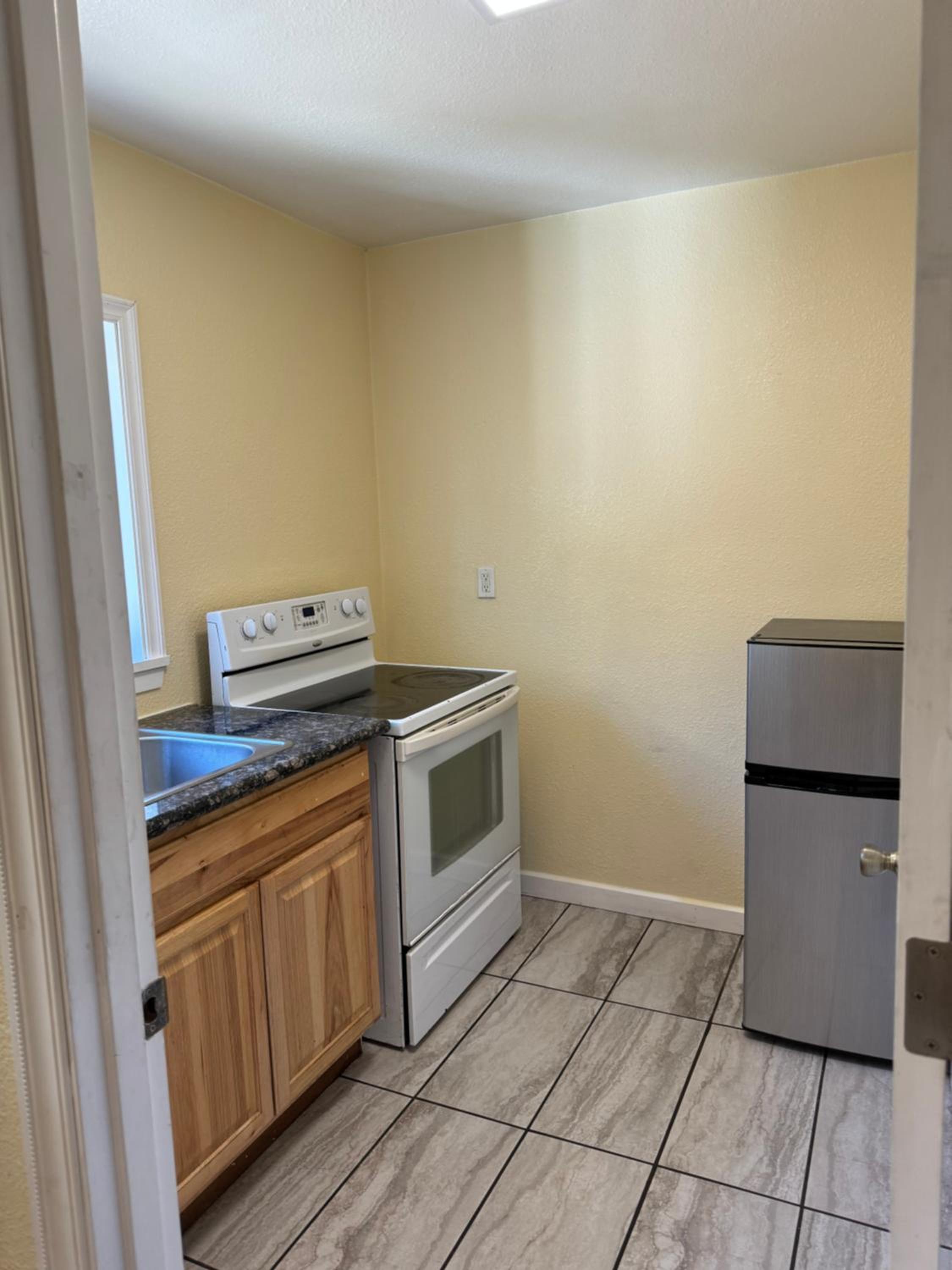 Medford Vacations - Relax Inn of Medford - Property Image 7