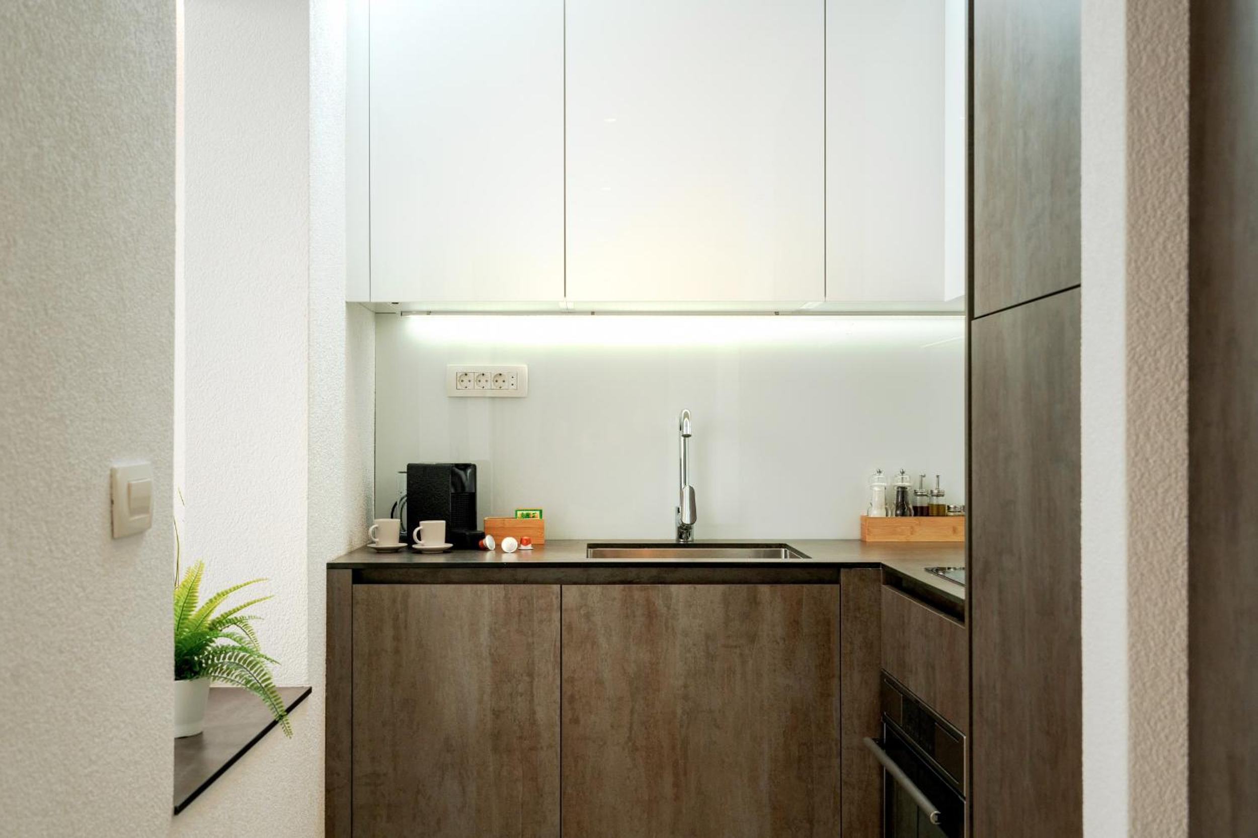 Studio Kai - ZF Hvar en Hvar — kitchen