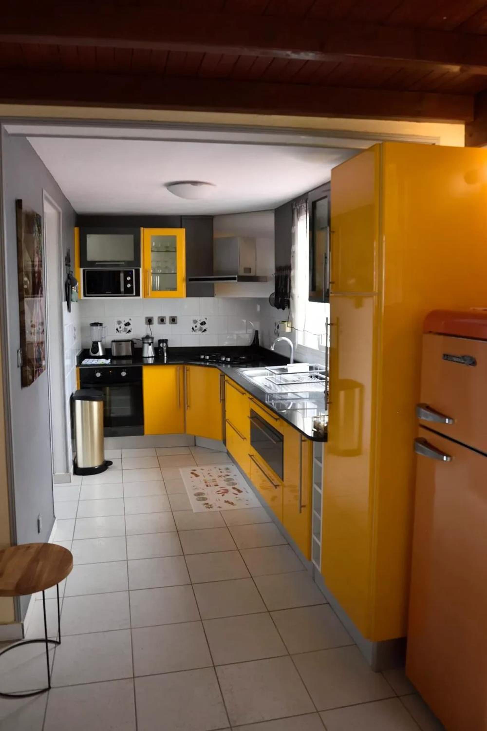 Appartement charmant à Le Gosier avec vue sur la mer, 110 m² view 4